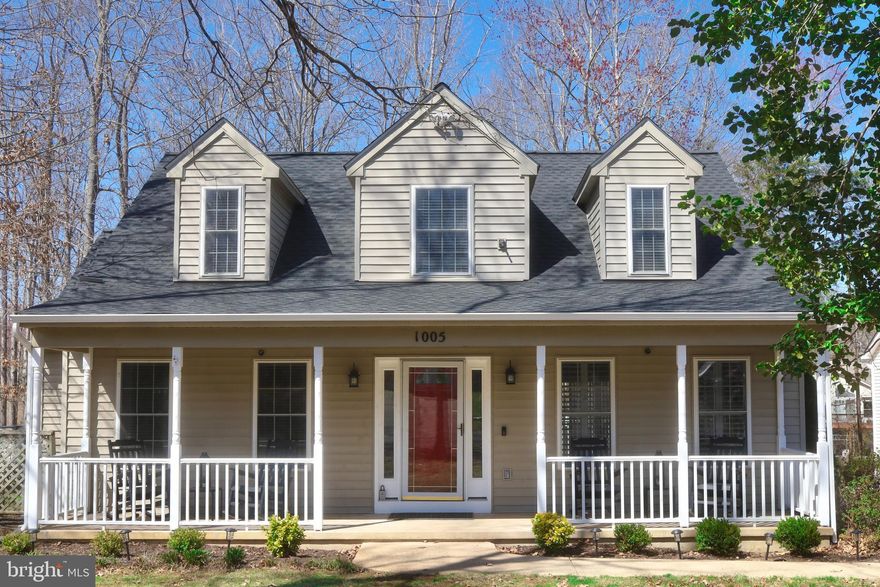 Welcome to 1005 Confederate Drive, a beautifully maintained Cape Cod-style home offering the perfect blend of comfort and versatility. The main level features a sought-after first-floor master suite, an upgraded kitchen with granite countertops and a spacious island, a spacious laundry room, and a warm and inviting family room adorned with custom window shutters.

Above the garage, a private space with a separate entrance and bathroom serves as a versatile fourth bedroom, guest suite, or home office. The property also boasts an oversized garage, providing ample storage and workspace.

This home has been lovingly cared for and thoughtfully updated, including a brand-new roof, fresh paint throughout, granite countertops in both the kitchen and master bathrooms, and newer carpet (installed approximately two years ago). The main HVAC system was installed in 2018, and a secondary HVAC system was added in 2024 for optimal comfort.

Nestled within the sought-after Lake of the Woods community, residents enjoy an array of resort-style amenities, including a picturesque lake, boating facilities, a golf course, a clubhouse, swimming pools, tennis courts, dining options, and scenic beaches.