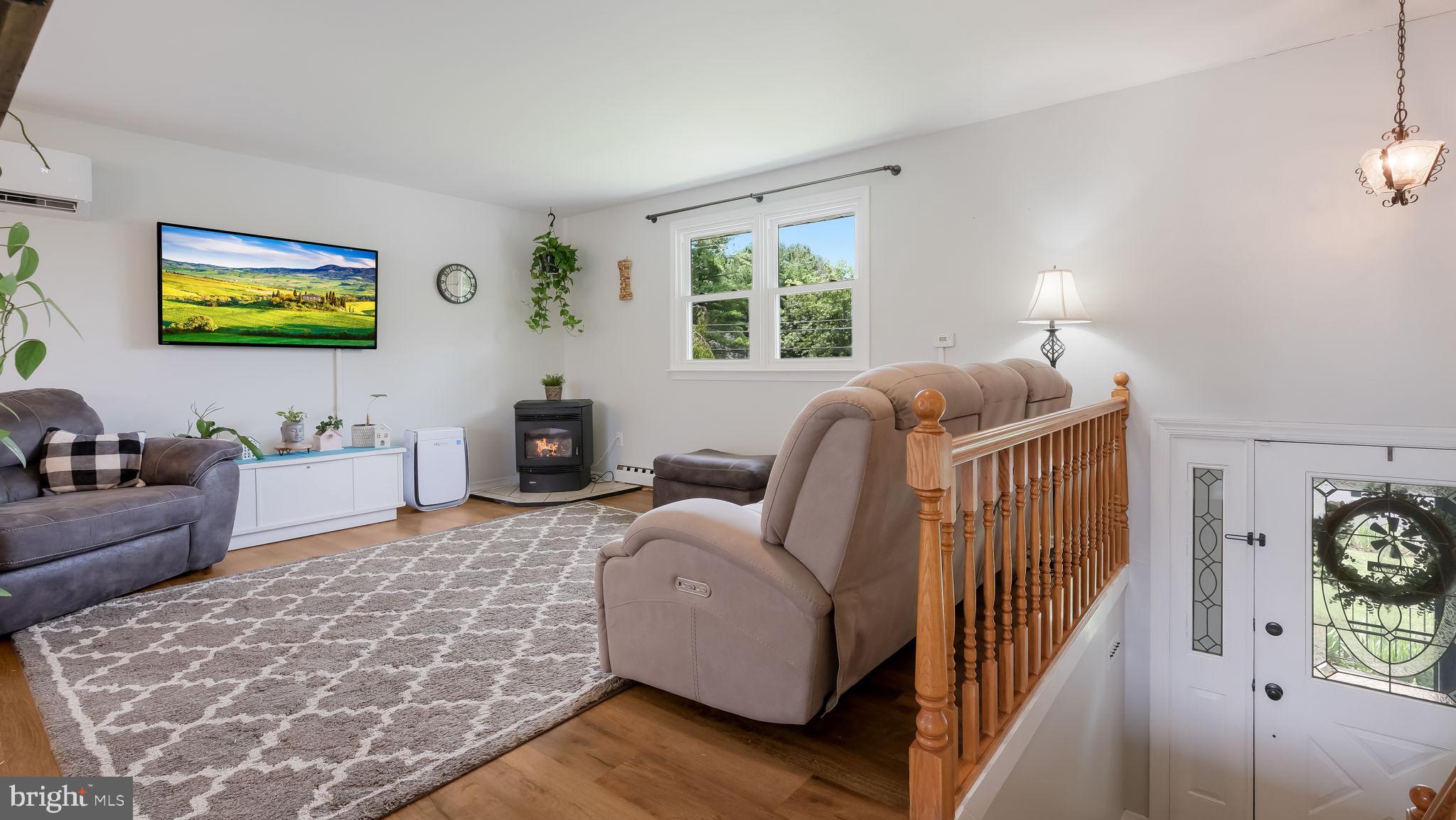 STONY HILL MANOR - Residential