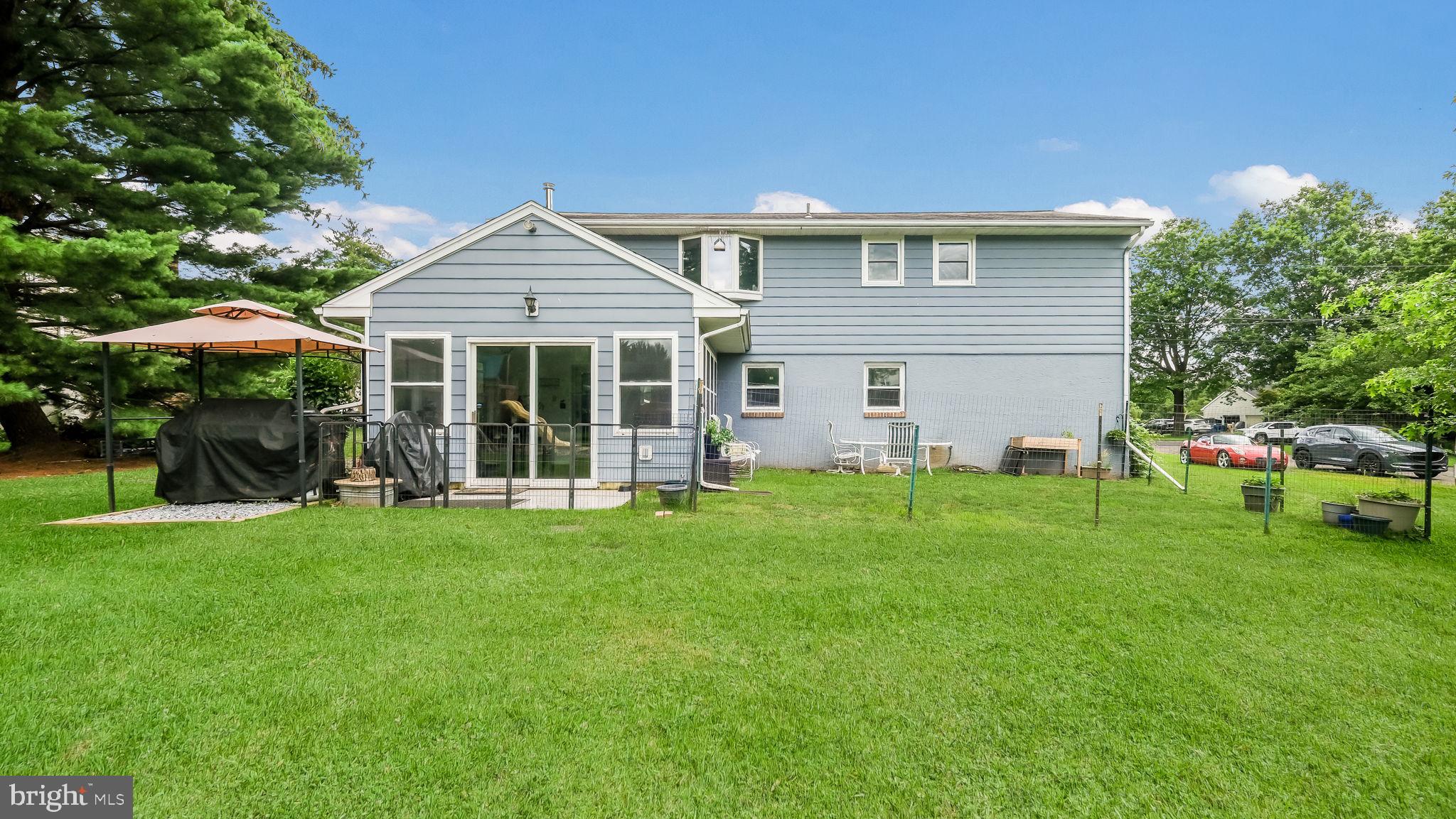 STONY HILL MANOR - Residential