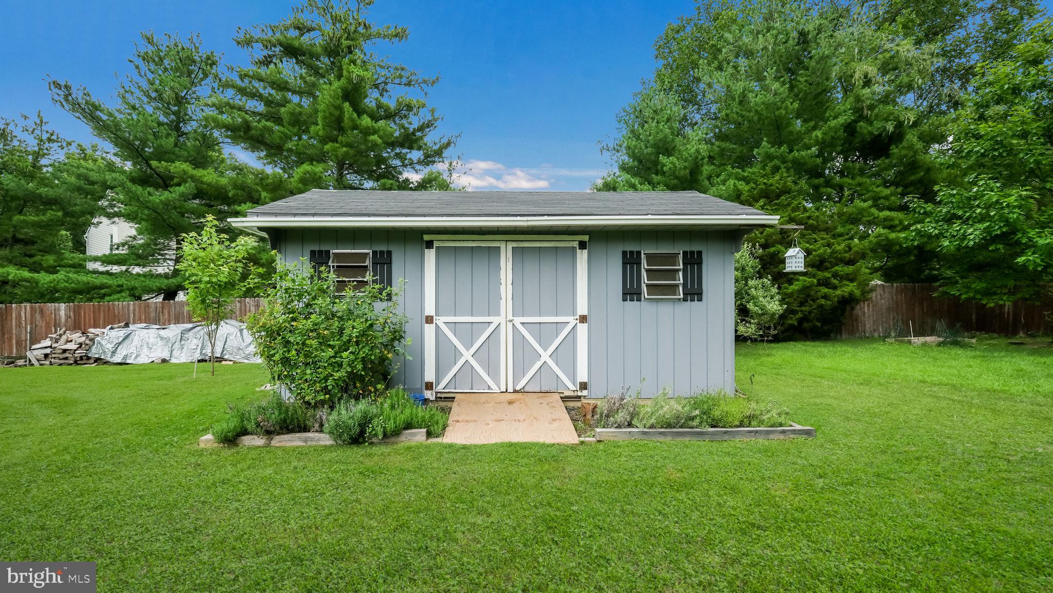 STONY HILL MANOR - Residential