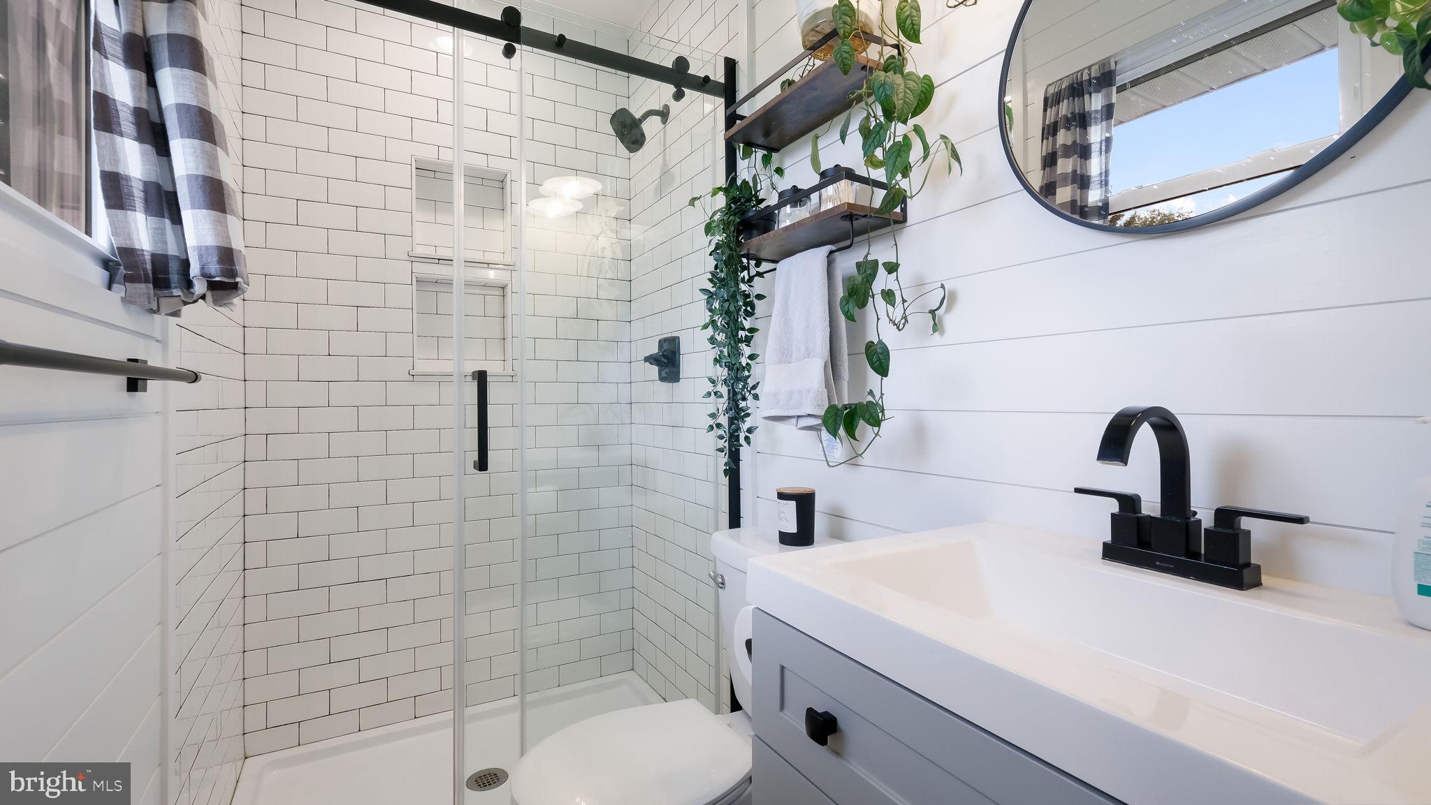 STONY HILL MANOR - Residential