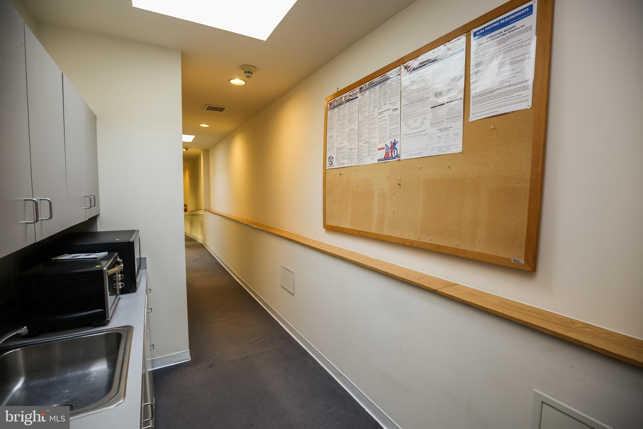 FISHTOWN - Commercial Sale