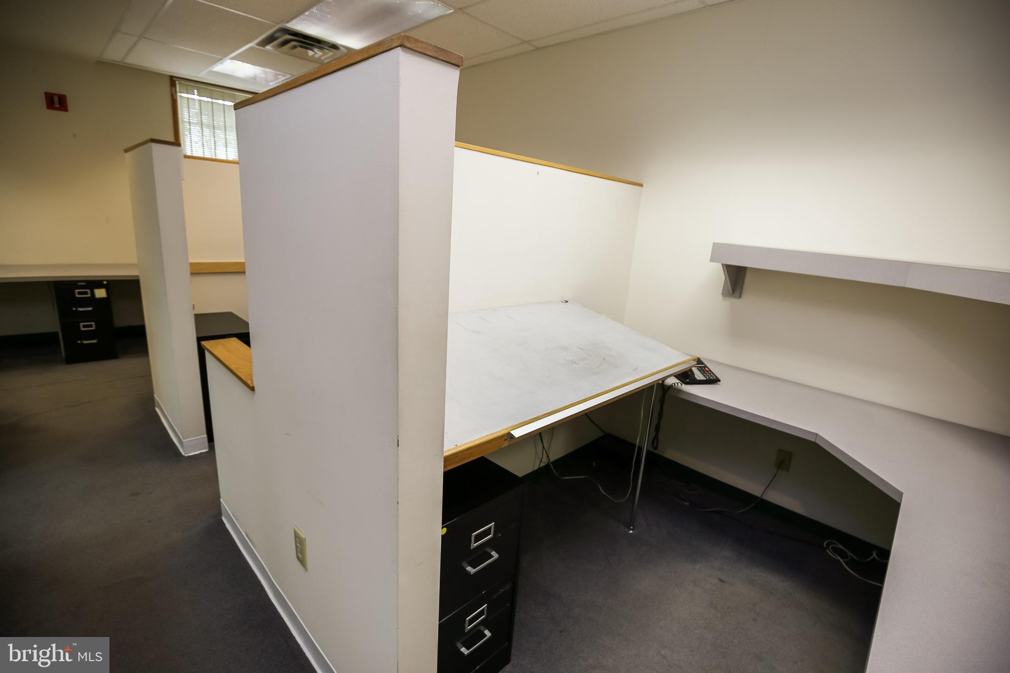 FISHTOWN - Commercial Sale