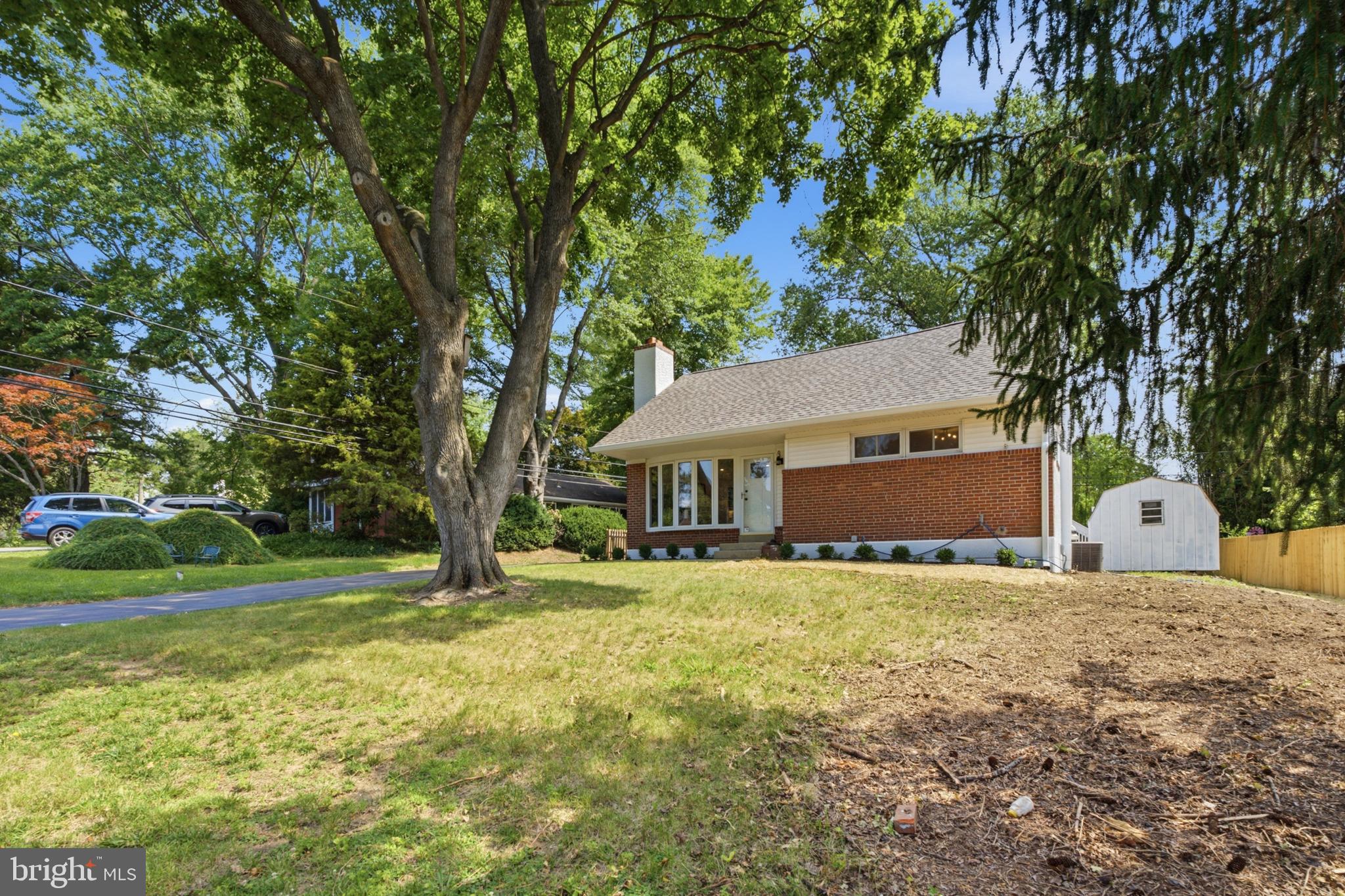 30 MEADOWBROOK LANE