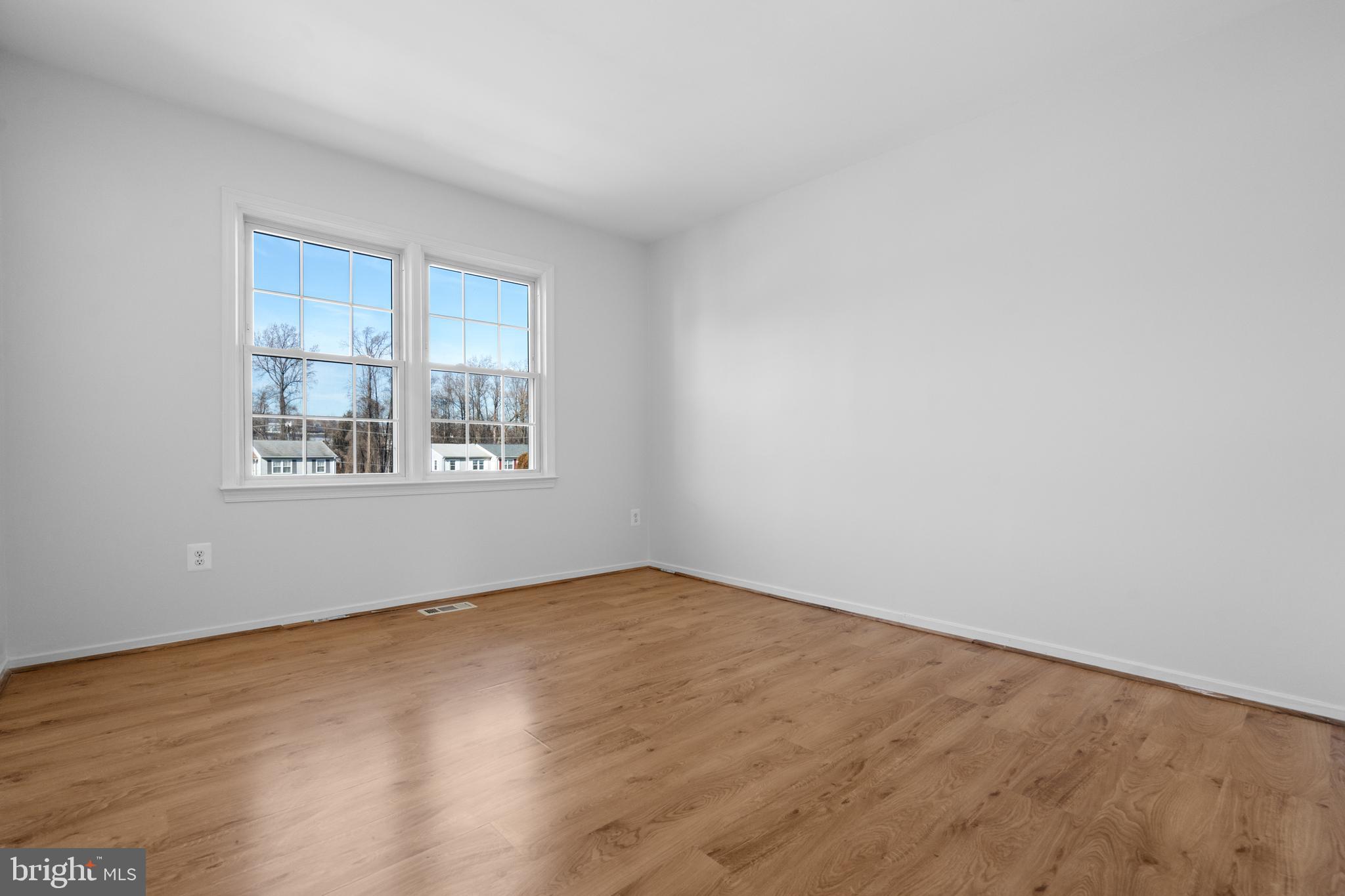 POHICK SQUARE - Residential