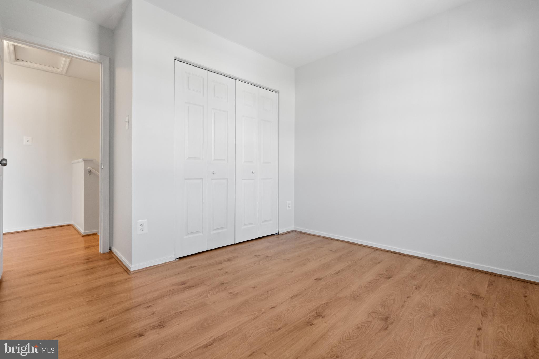 POHICK SQUARE - Residential