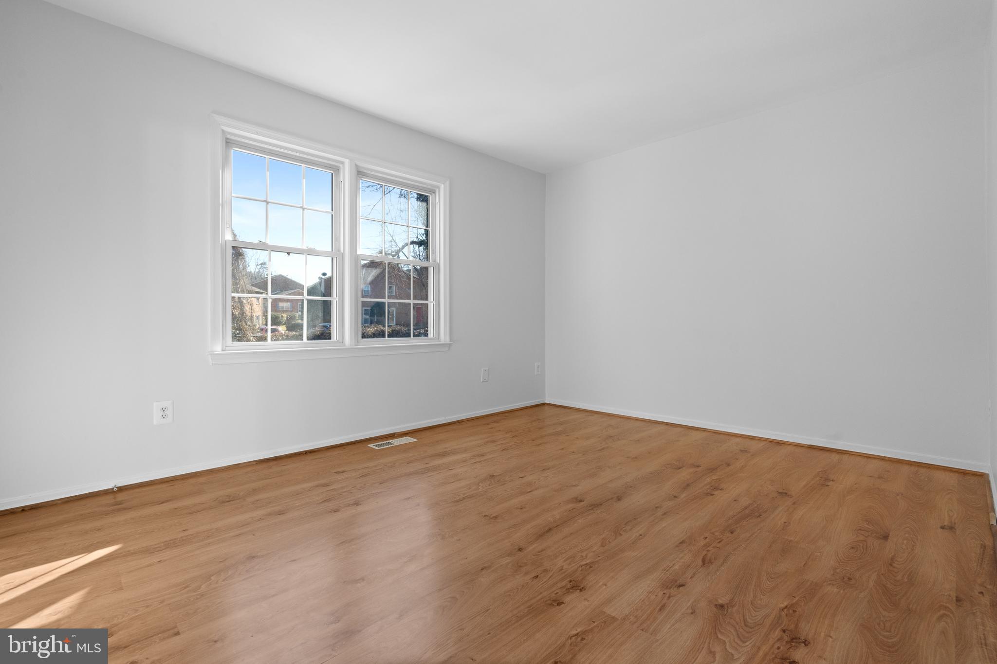 POHICK SQUARE - Residential