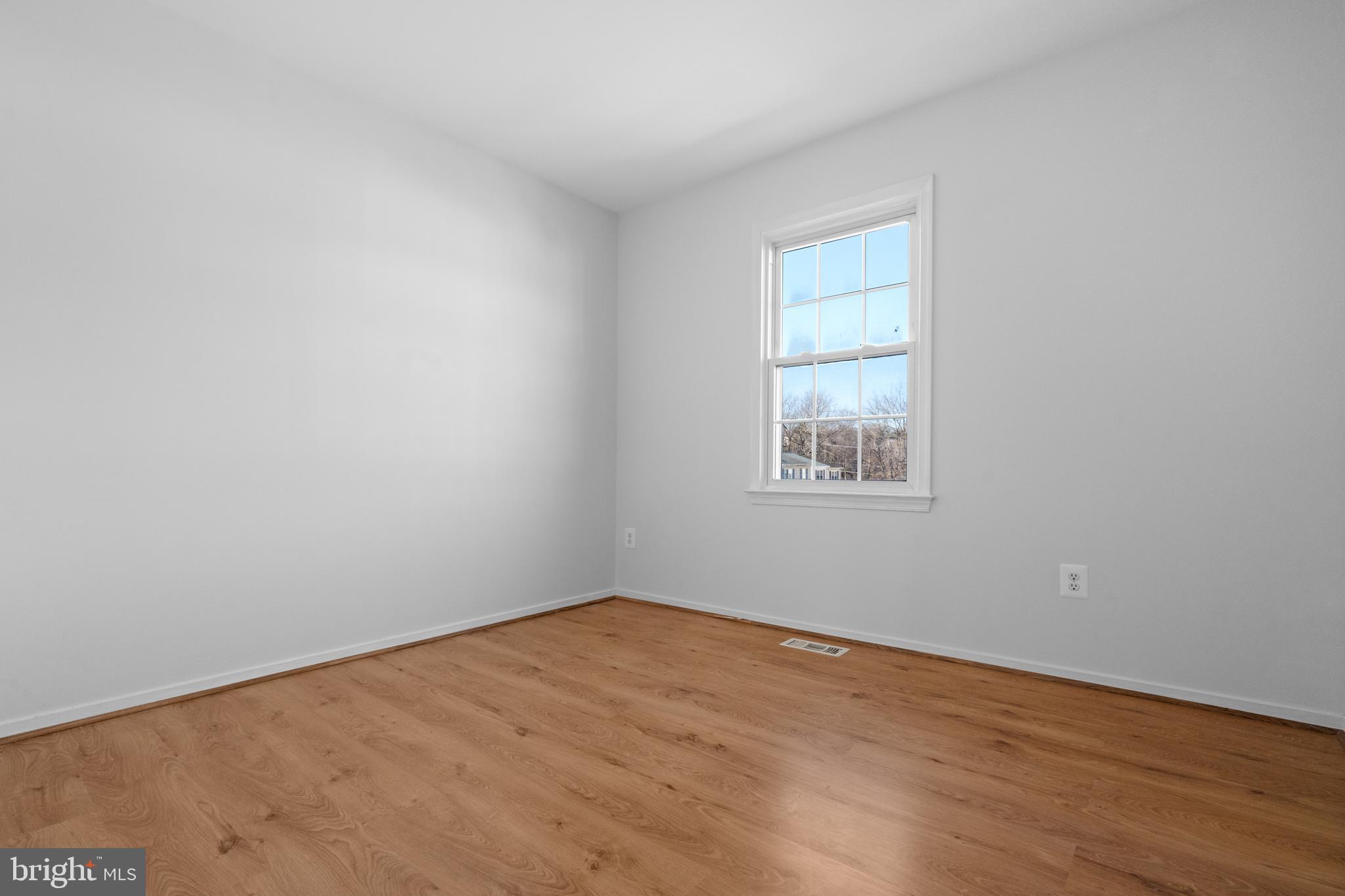 POHICK SQUARE - Residential