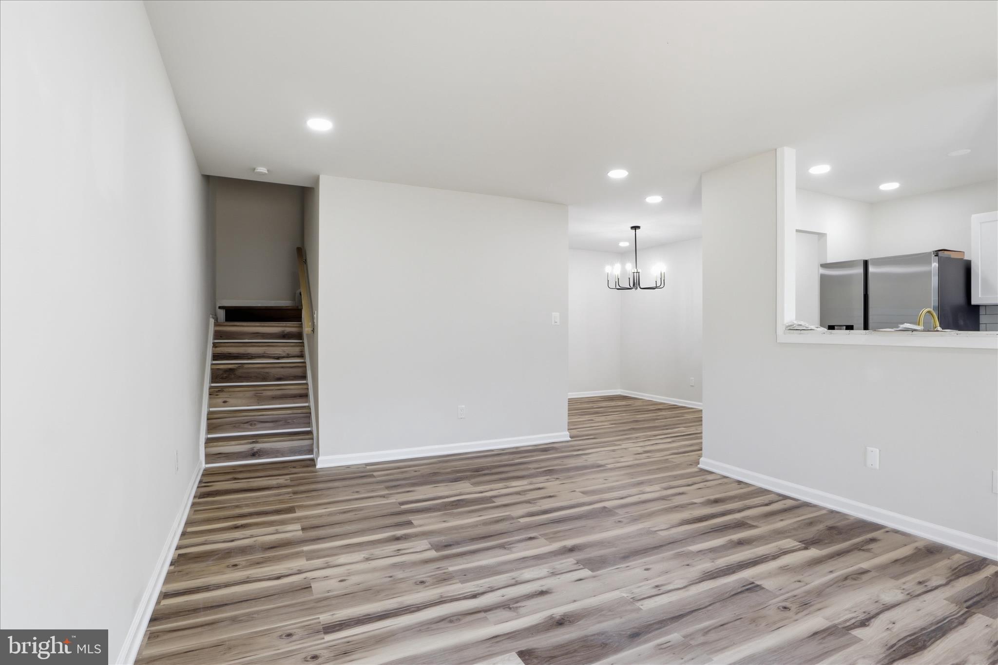 CLUBSIDE - Residential
