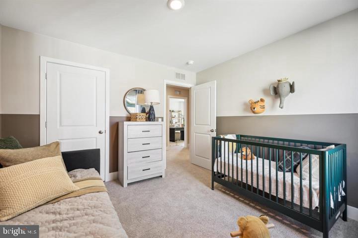 WEST WIND - Residential Lease