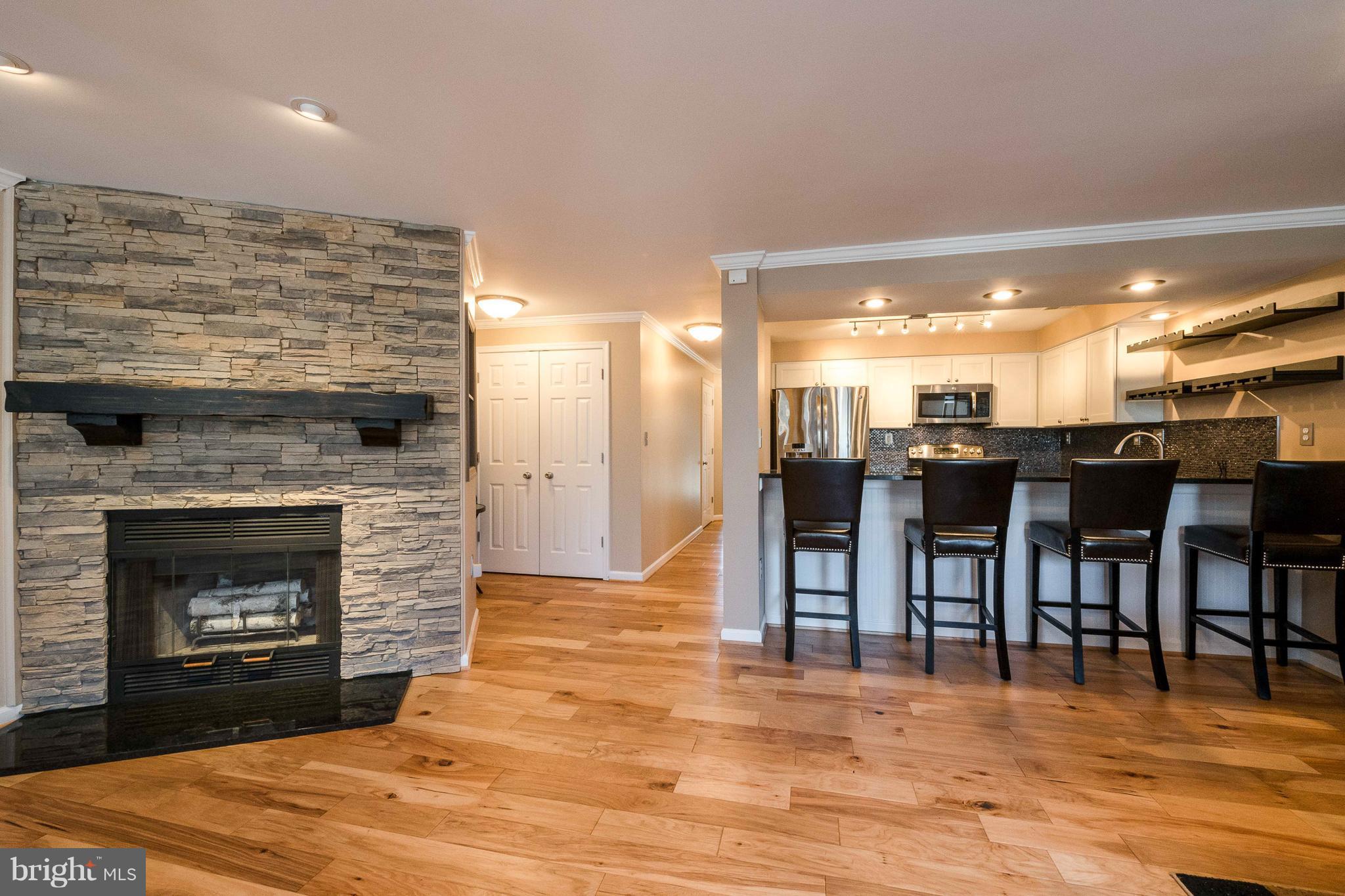 LAKE HERON CONDO - Residential