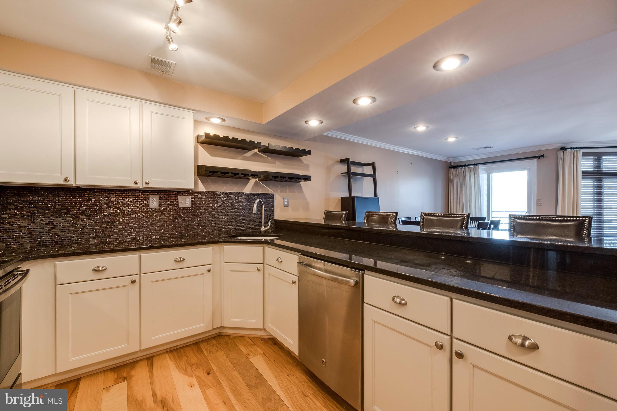 LAKE HERON CONDO - Residential