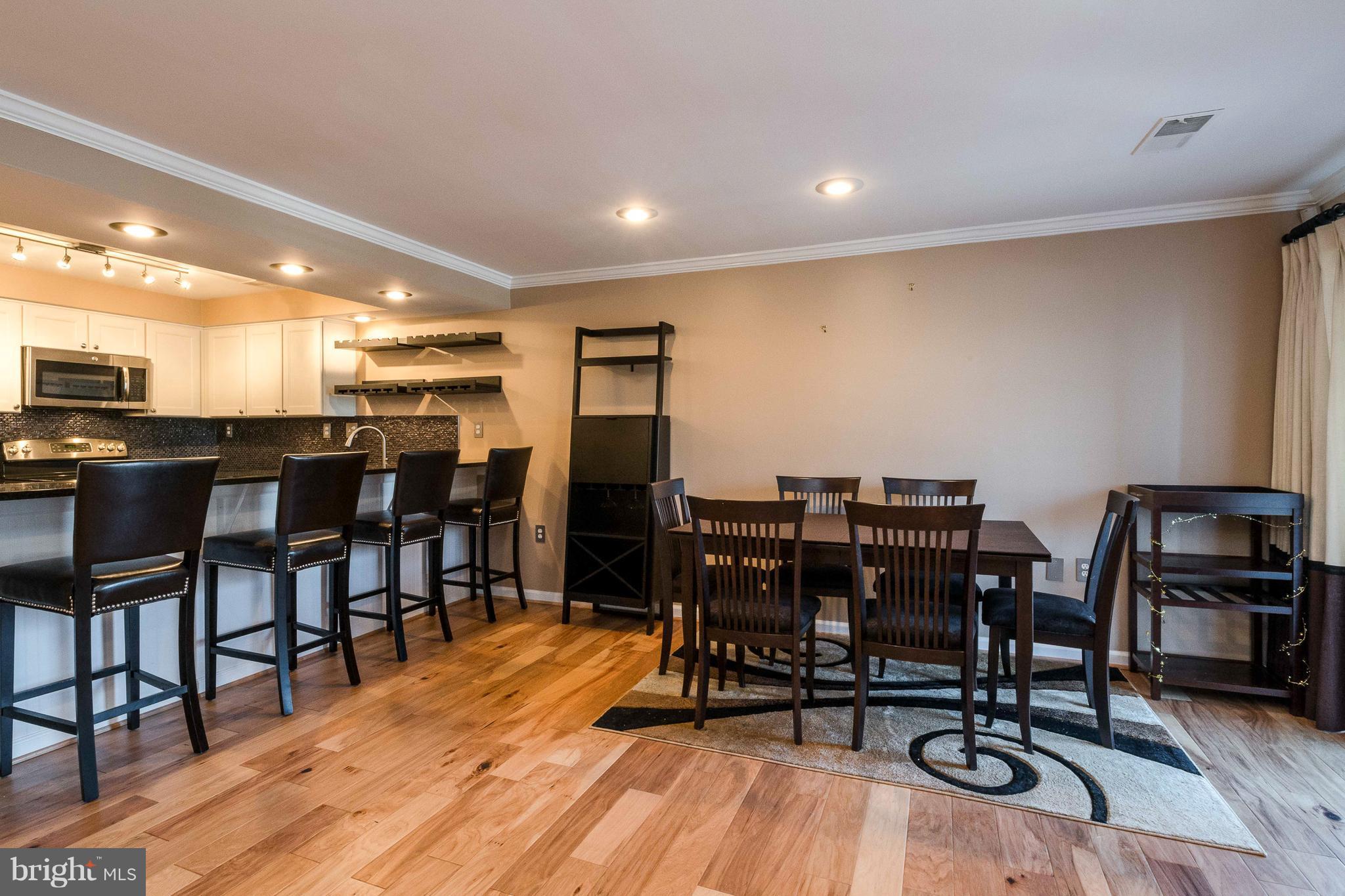 LAKE HERON CONDO - Residential