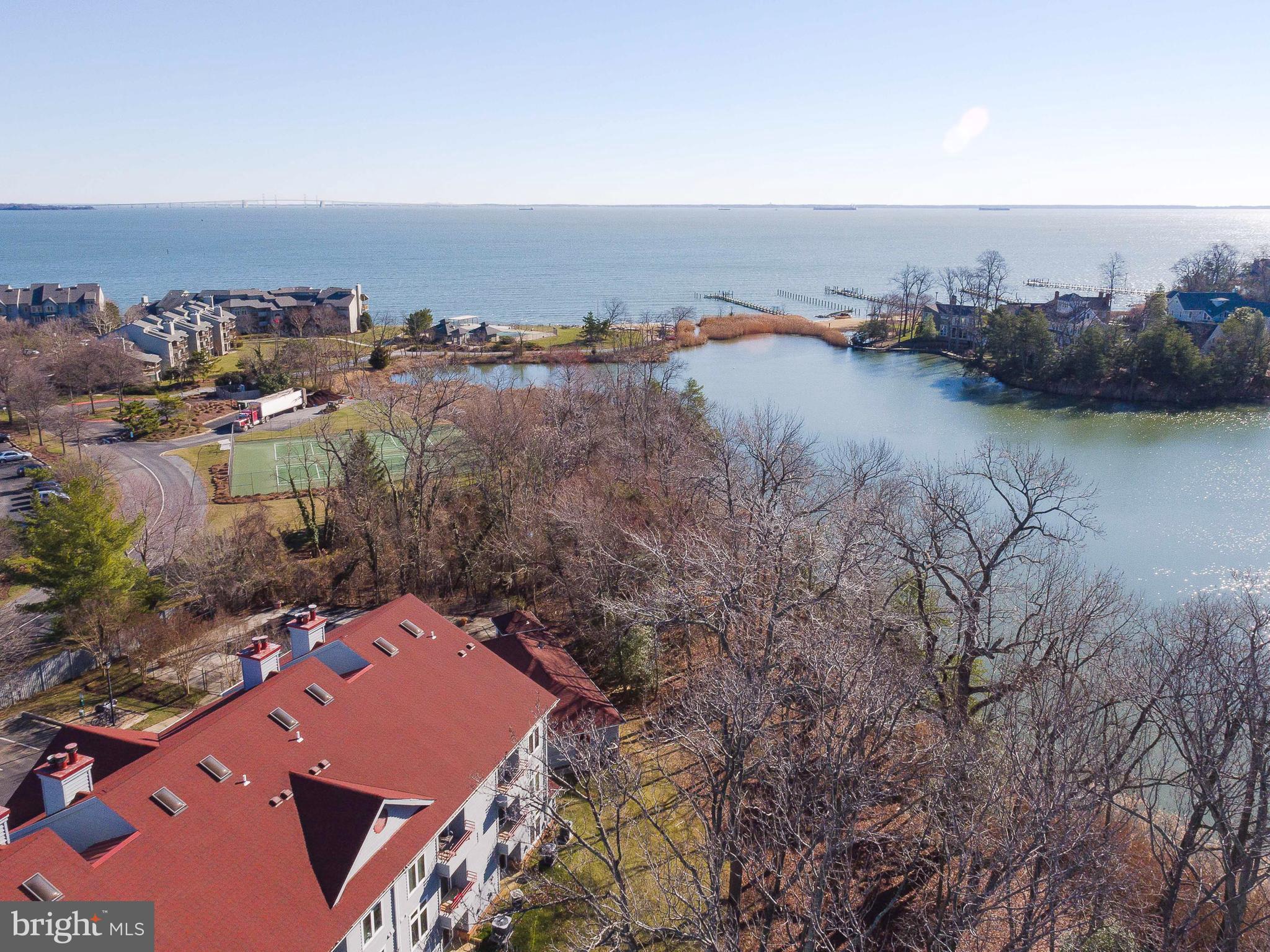 LAKE HERON CONDO - Residential