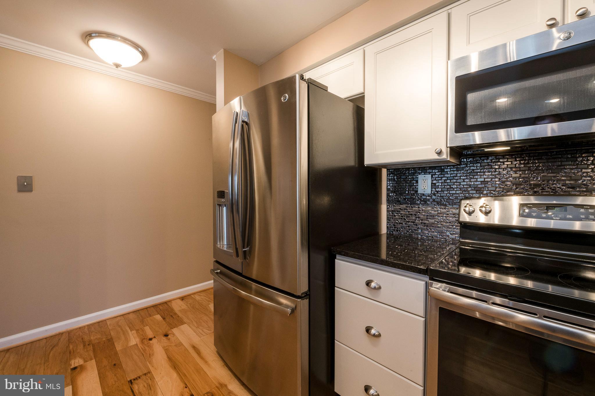 LAKE HERON CONDO - Residential