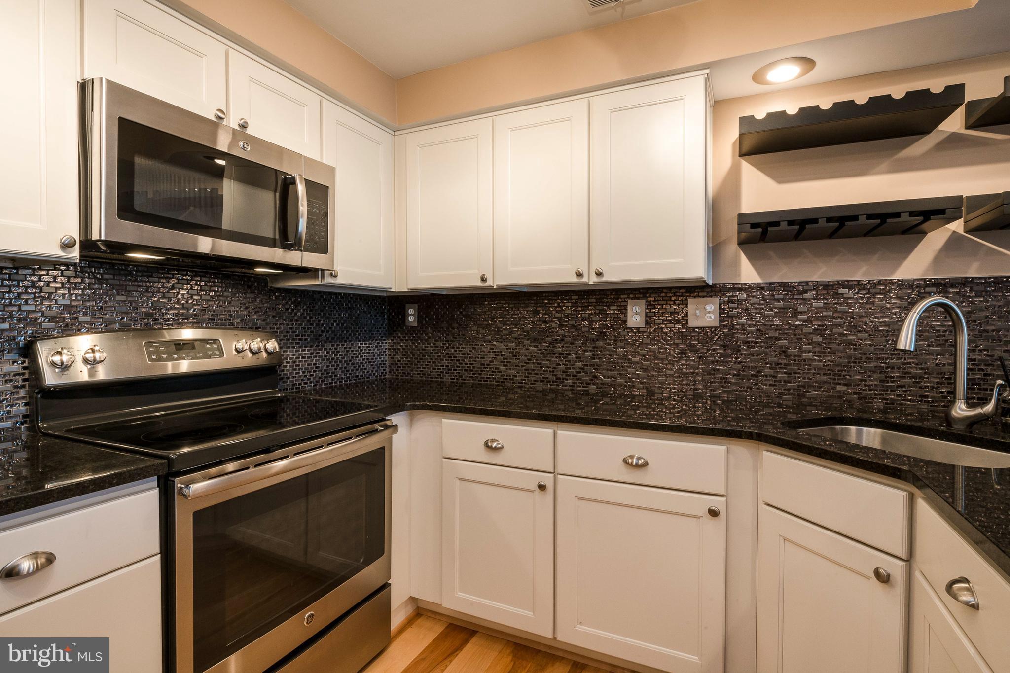 LAKE HERON CONDO - Residential