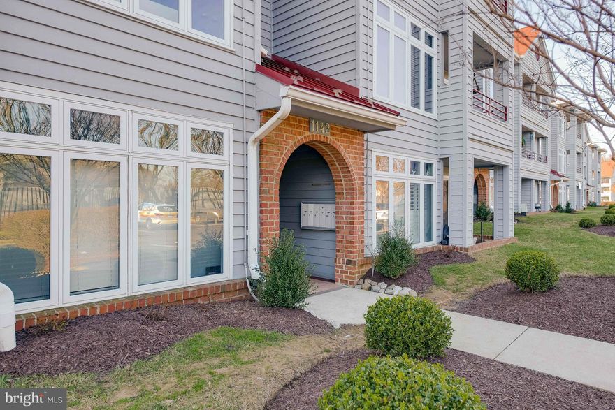 WATER VIEW AND CHOICE LOCATION JUST STEPS TO THE COMMUNITY POOL--ALL THE BELLS AND WHISTLES WITH THE BONUS OF CUSTOM WINDOW COVERINGS, SECURITY SYSTEM, STONE FIREPLACE--GRANITE--UPGRADED KITCHEN W/ADDITIONAL STORAGE--BEAUTIFUL BATHROOMS--HARDWOOD FLOORS--TWO BALCONIES--BACKS TO OPEN SPACE AND WATER VIEW--WASHER/DRYER W/BARN DOOR--LOCATED ON THE SECOND FLOOR--IT IS A WINNER--COME SEE!