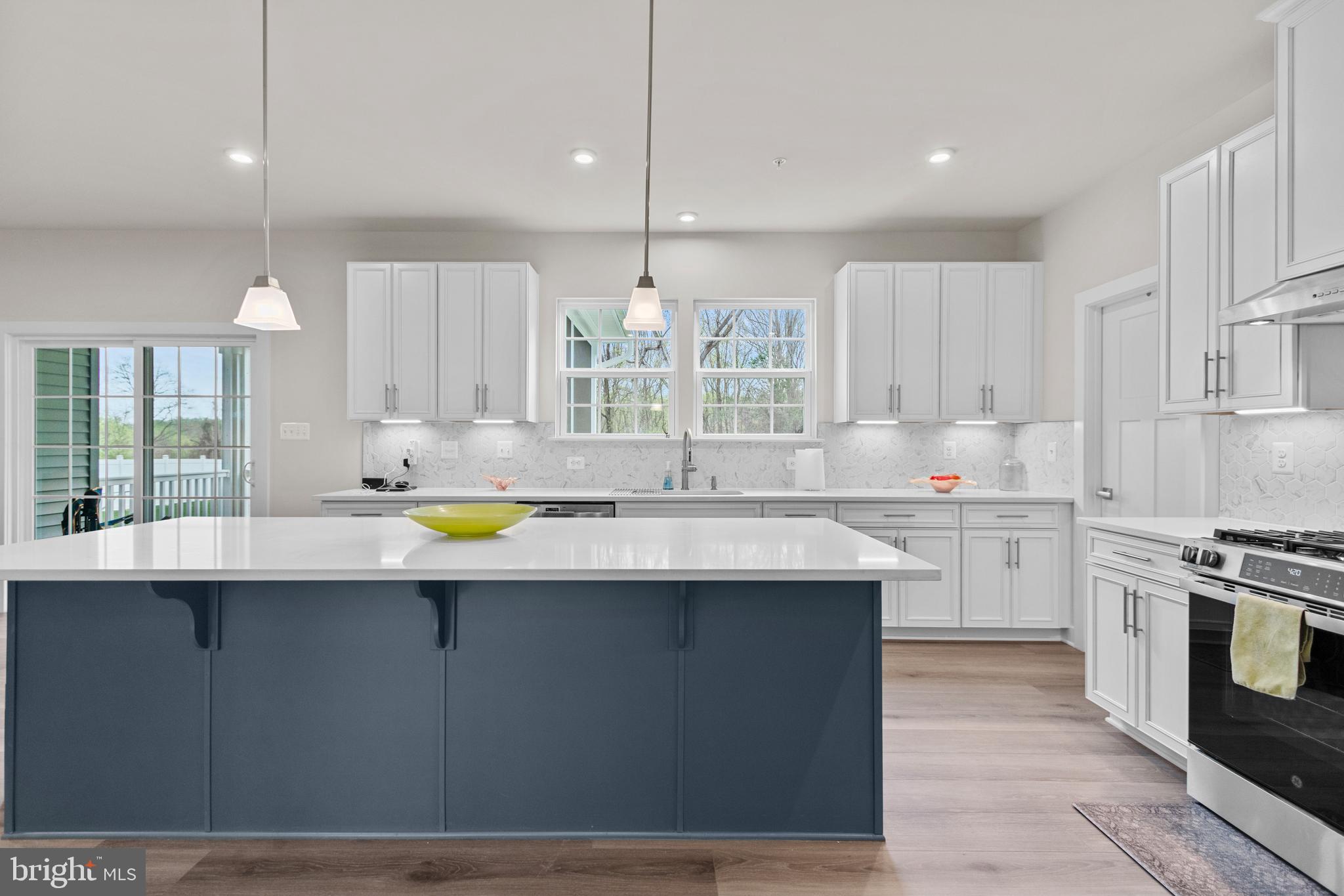 GALLAHAN ESTATES - Residential