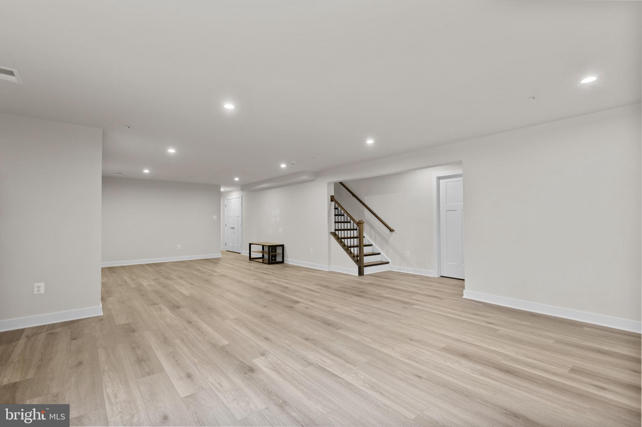 GALLAHAN ESTATES - Residential