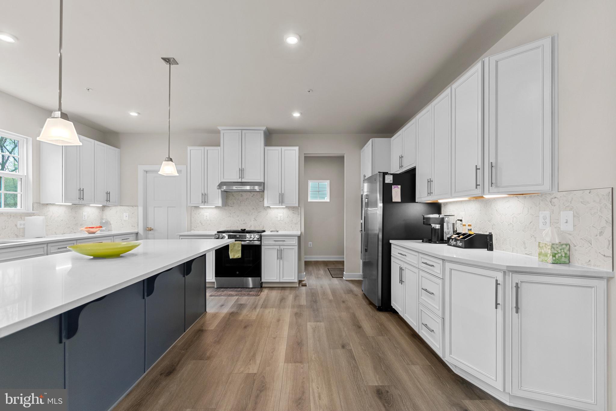 GALLAHAN ESTATES - Residential