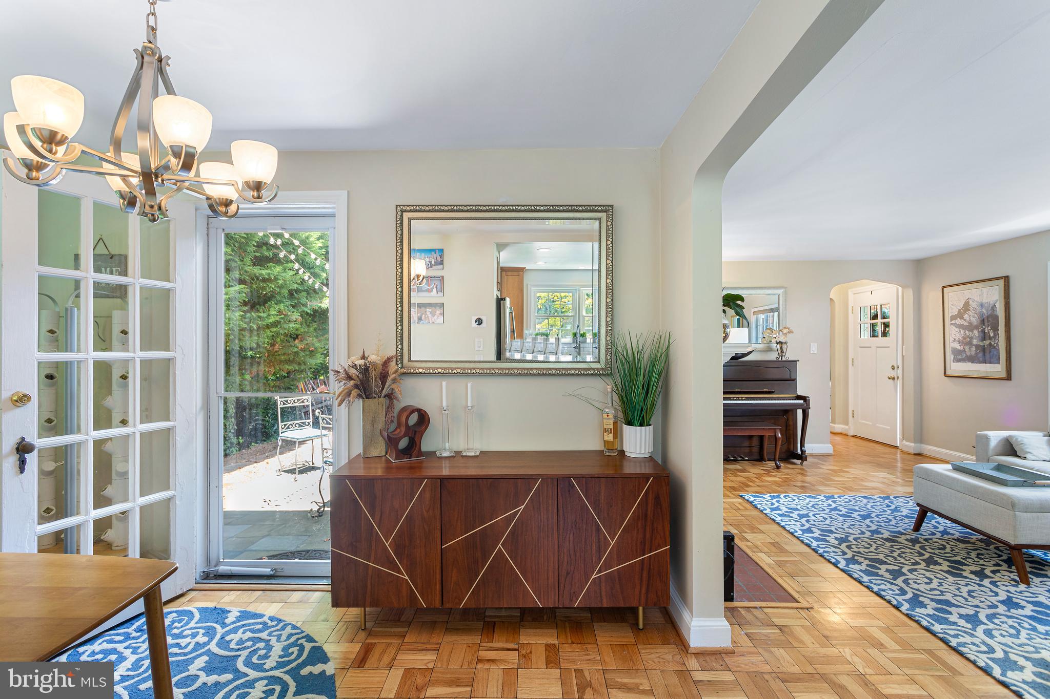 CHEVY CHASE - Residential