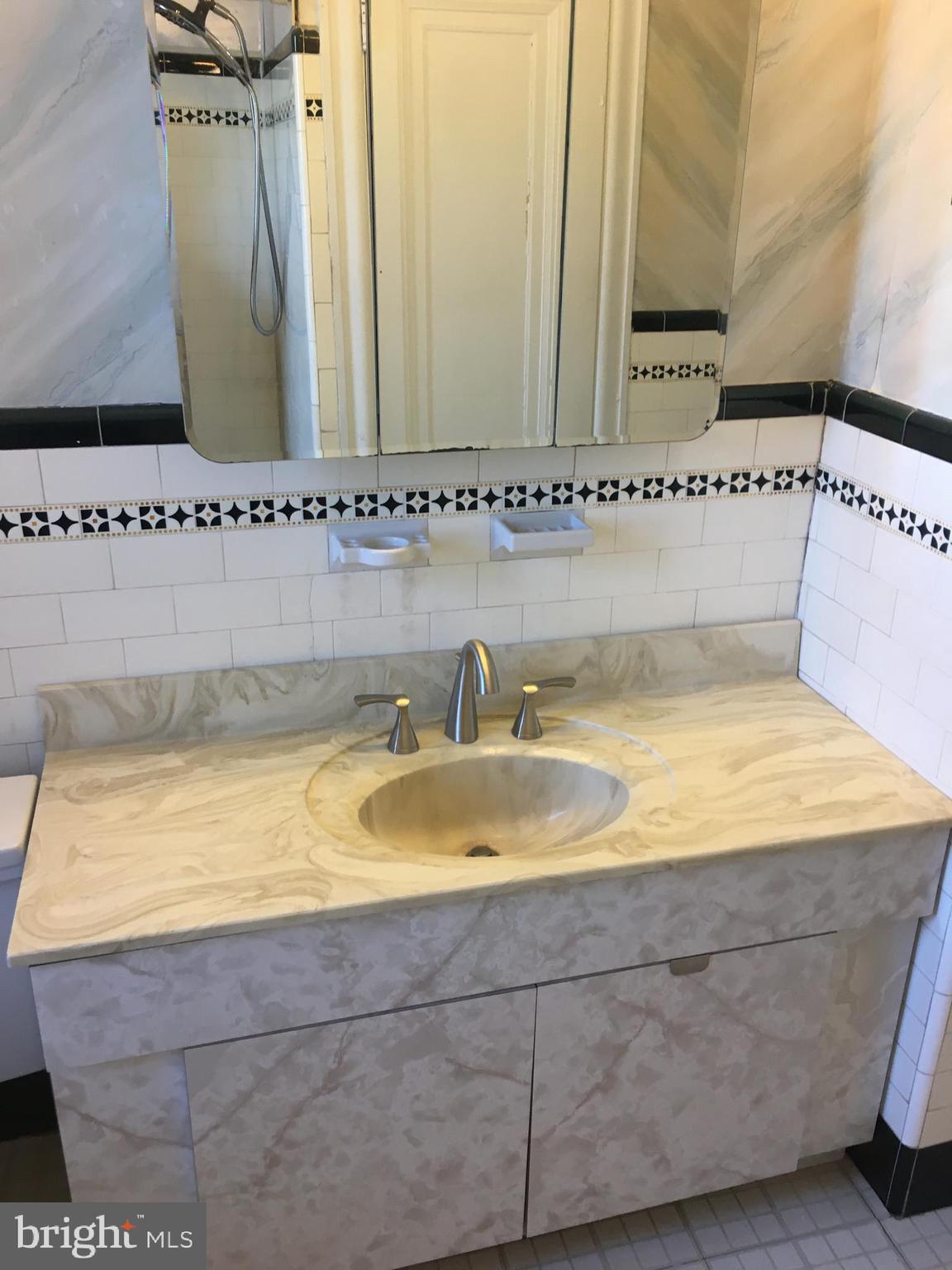 BEVERLY HILLS - Residential