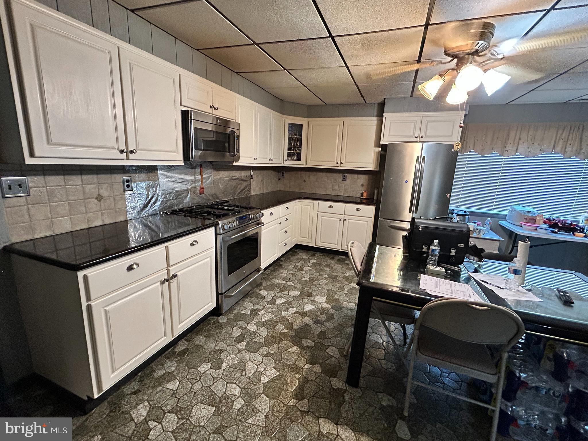 NOTTINGHAM VIL - Residential