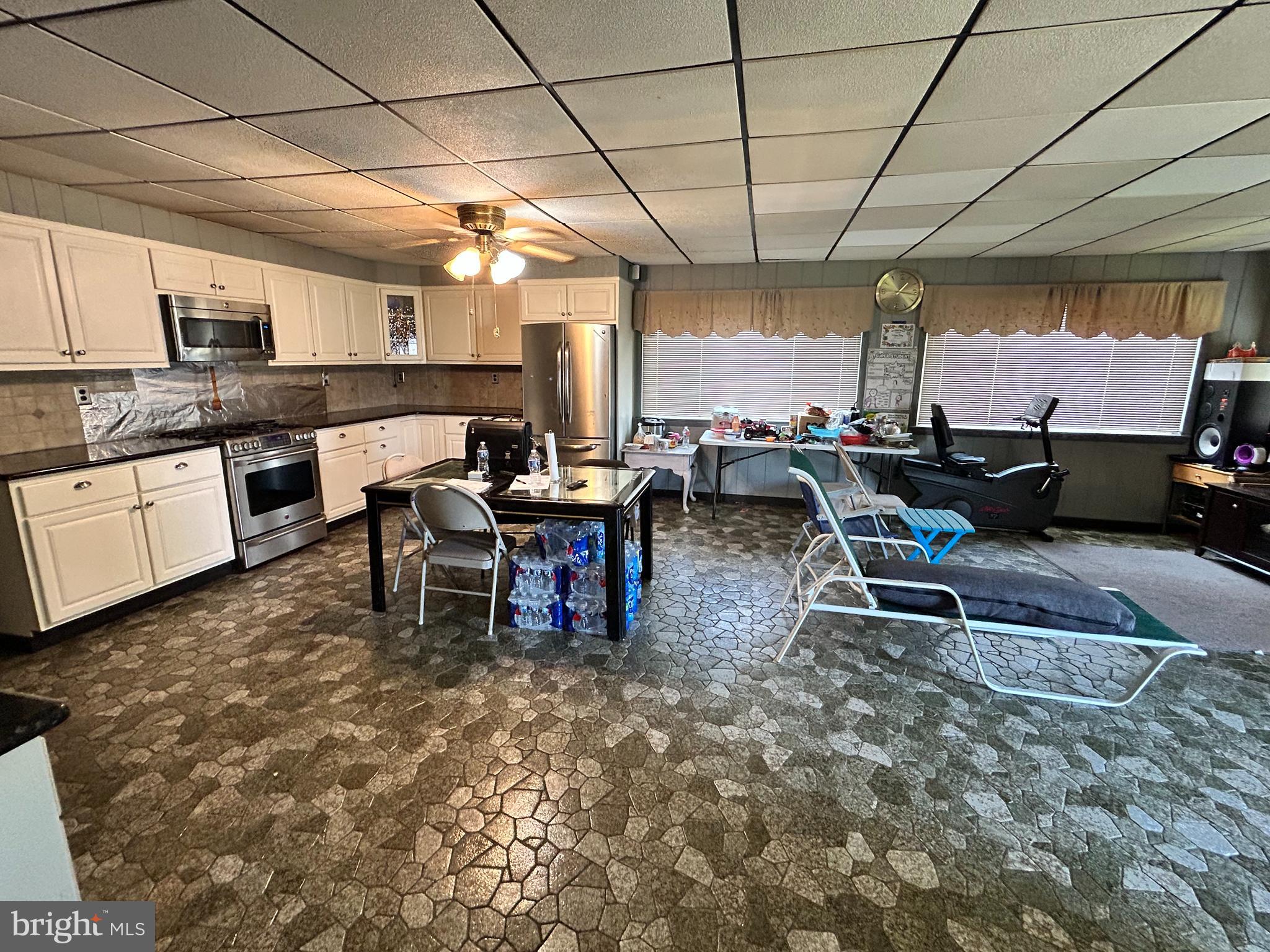 NOTTINGHAM VIL - Residential