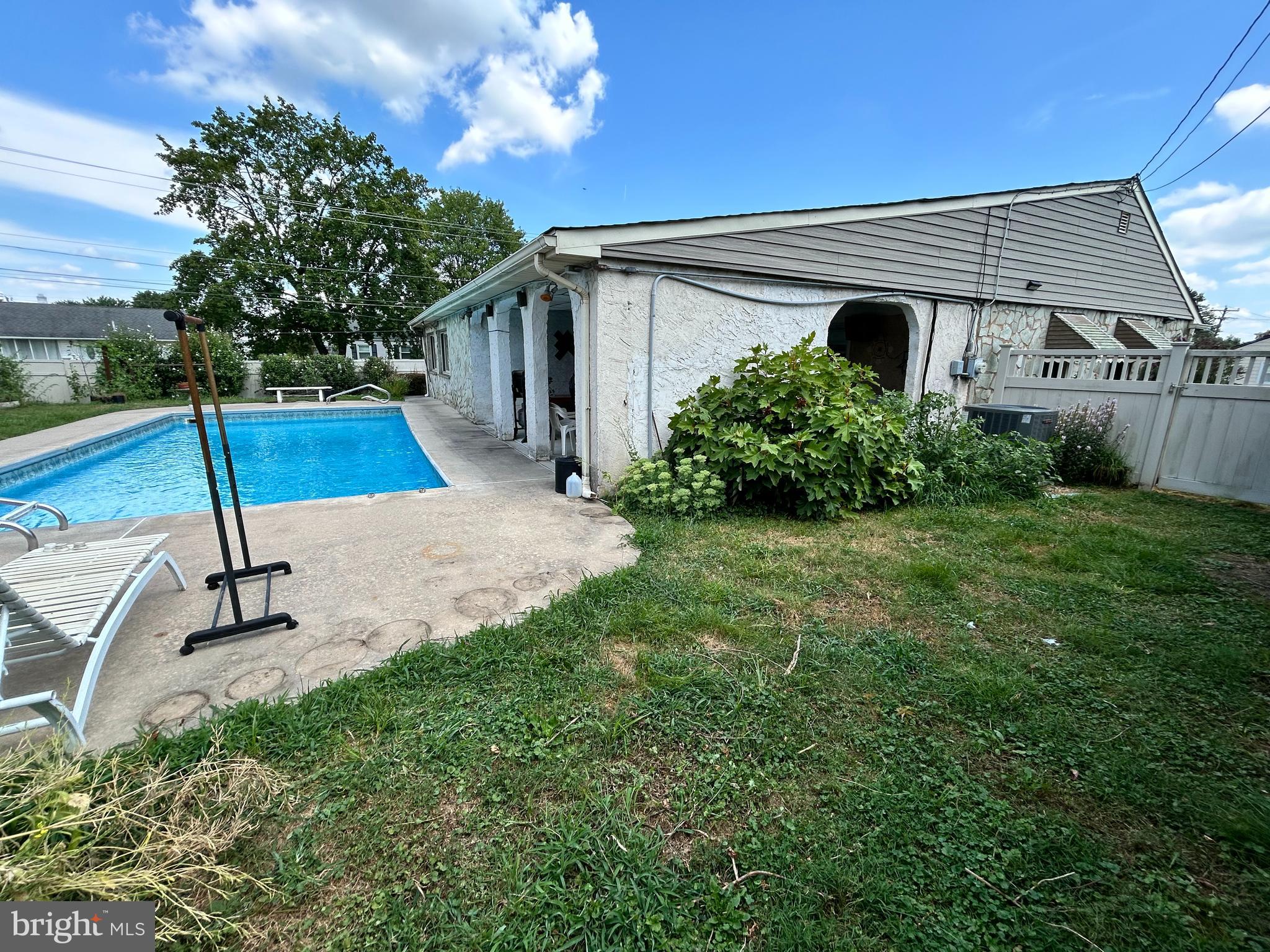 NOTTINGHAM VIL - Residential