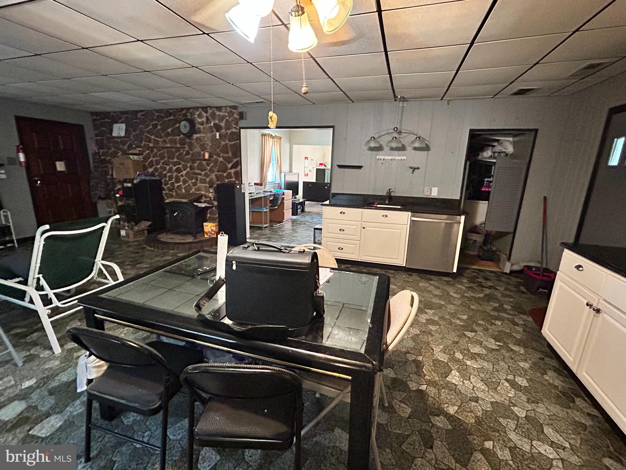 NOTTINGHAM VIL - Residential