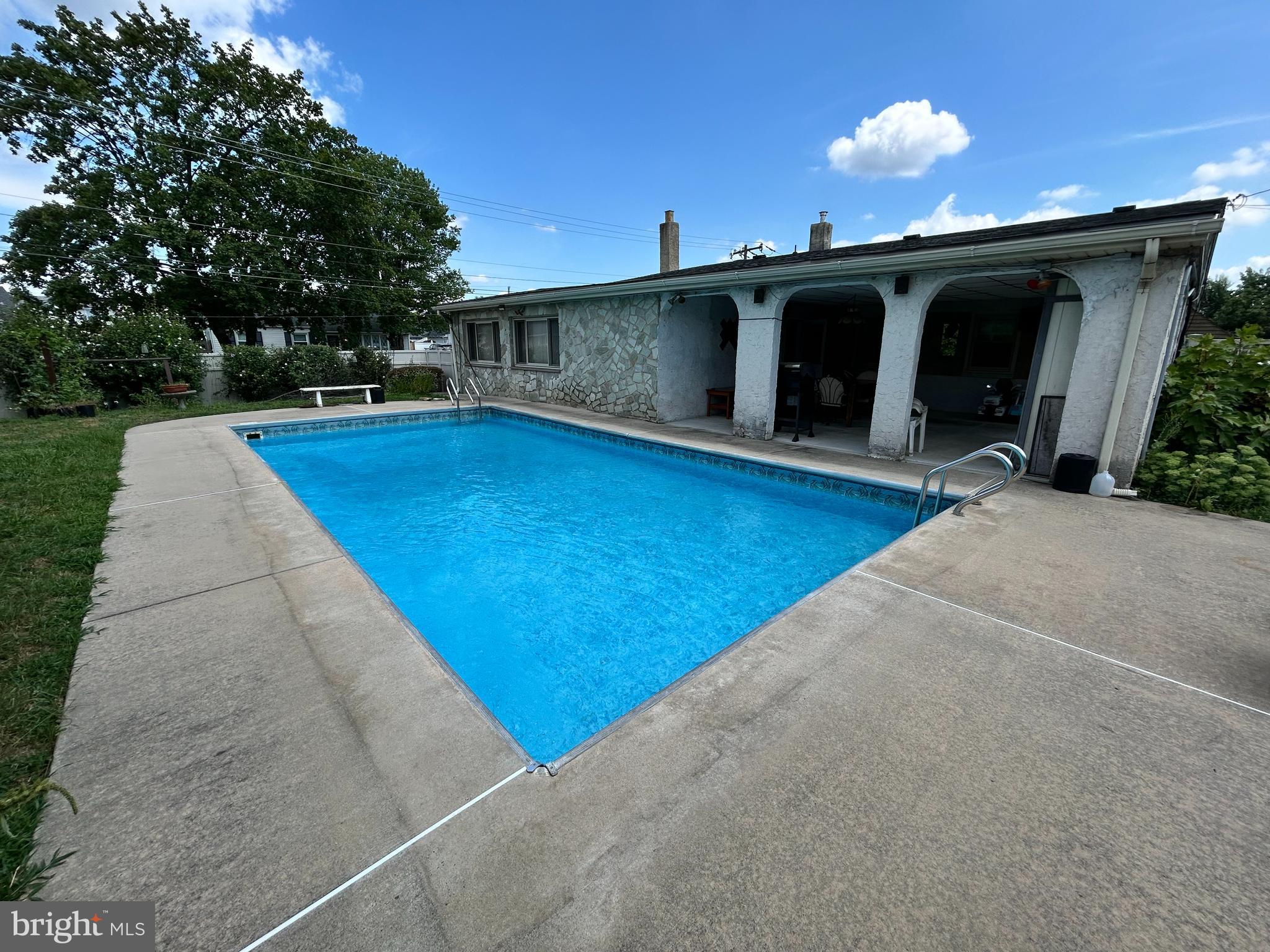 NOTTINGHAM VIL - Residential