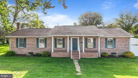Homes For Sale - 171 Euclid Avenue<br/> CHARLES TOWN, WV 25414