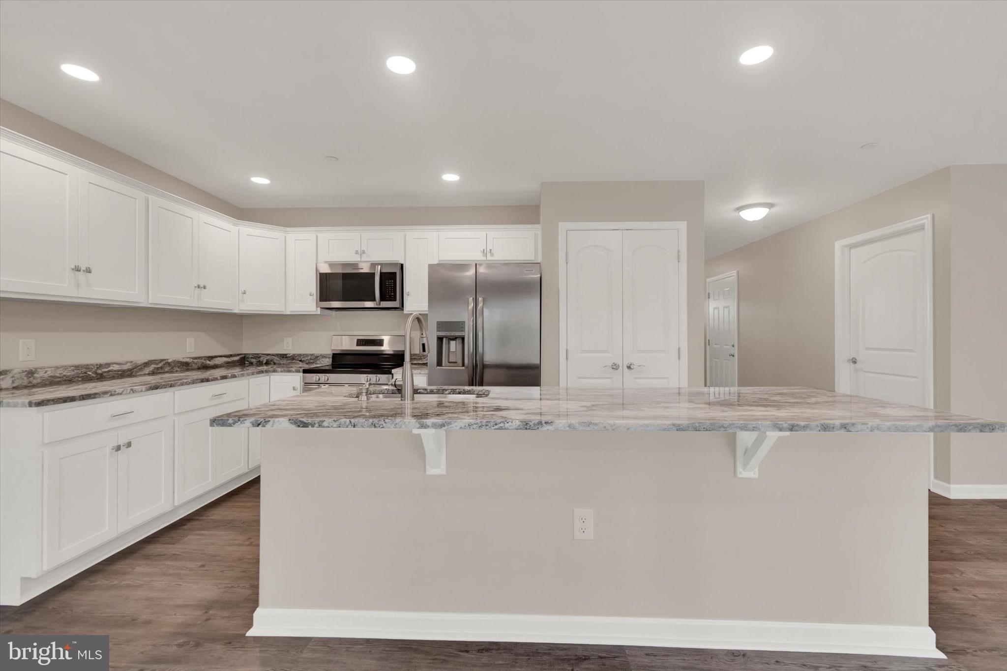 FREEDOM HILLS - Residential