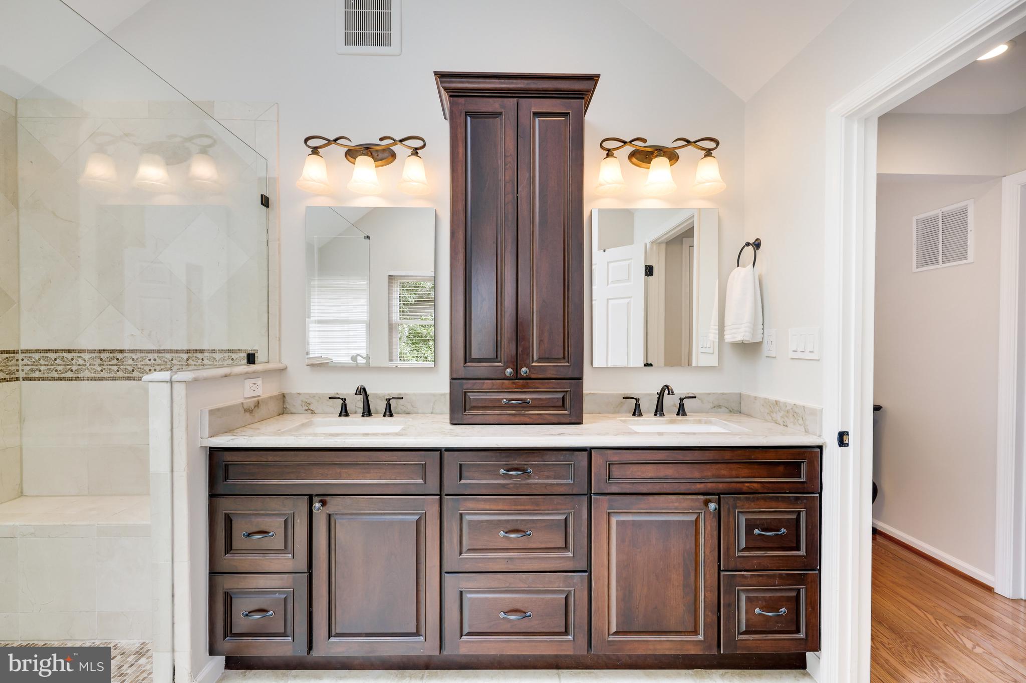 HERNDON CHASE - Residential