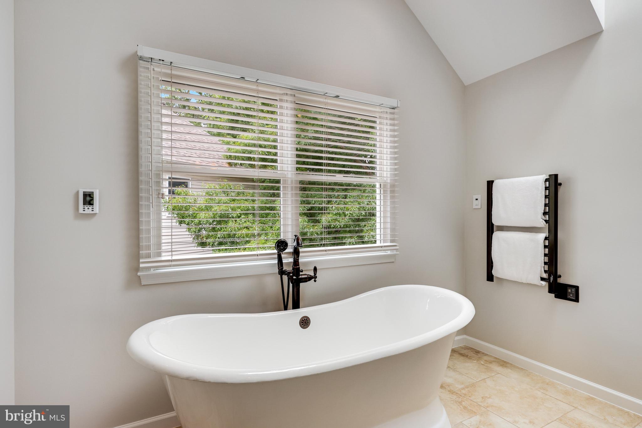 HERNDON CHASE - Residential