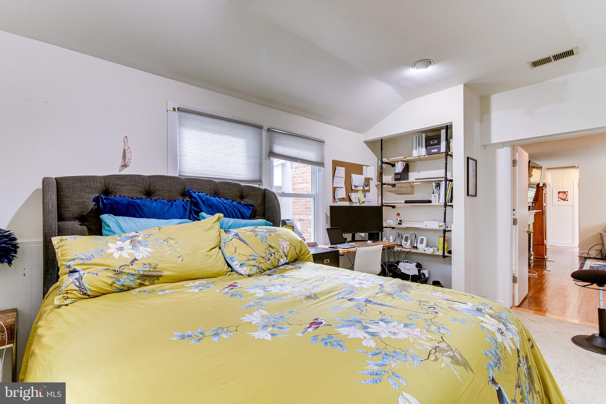 HOLLIN HALL VILLAGE - Residential Lease