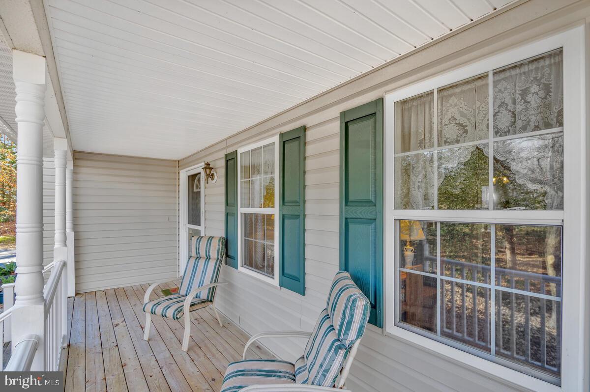 ISLAND CREEK WOODS - Residential