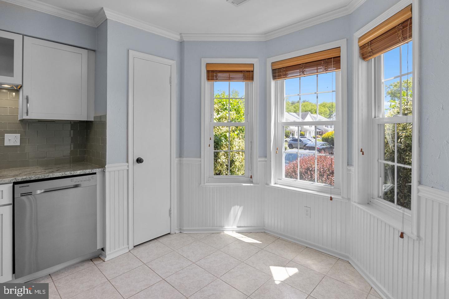 EAGLE RIDGE - Residential Lease