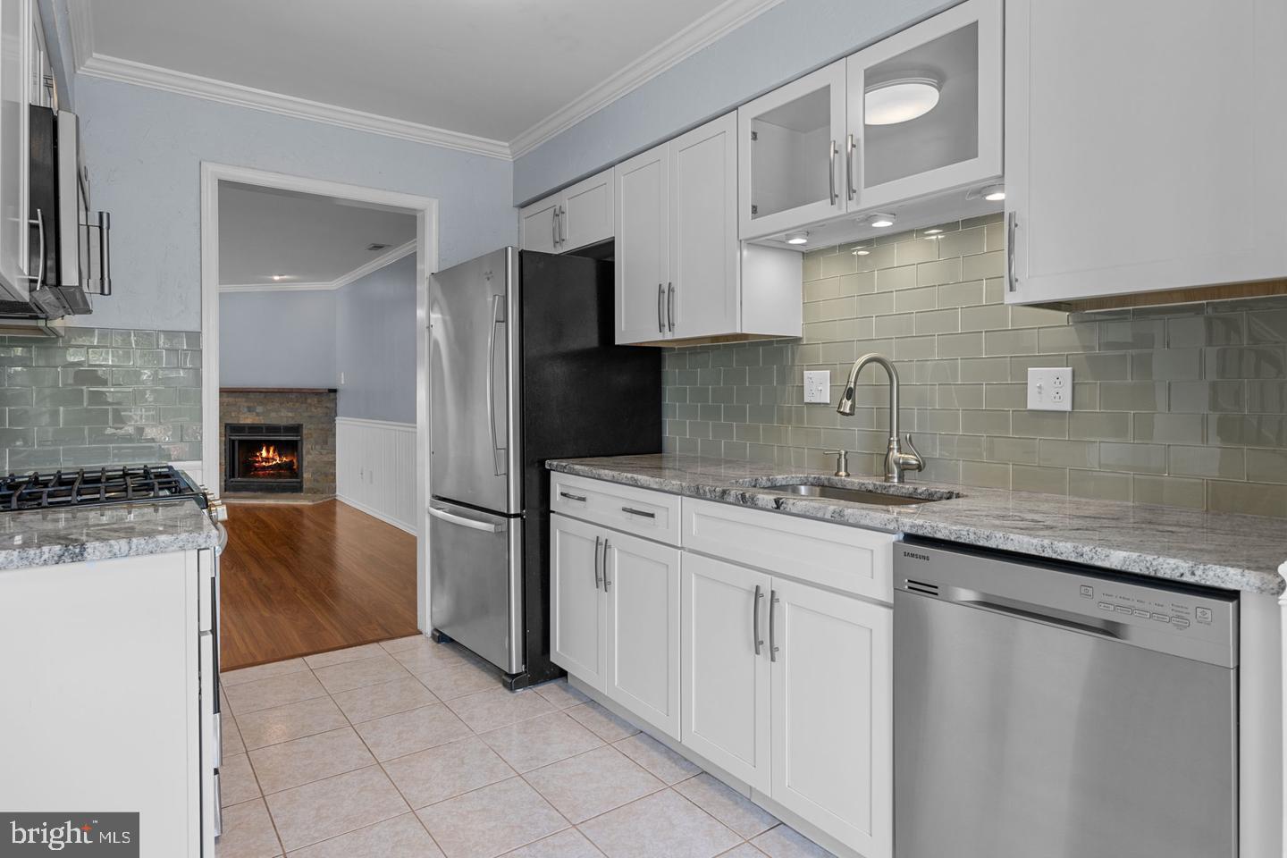 EAGLE RIDGE - Residential Lease