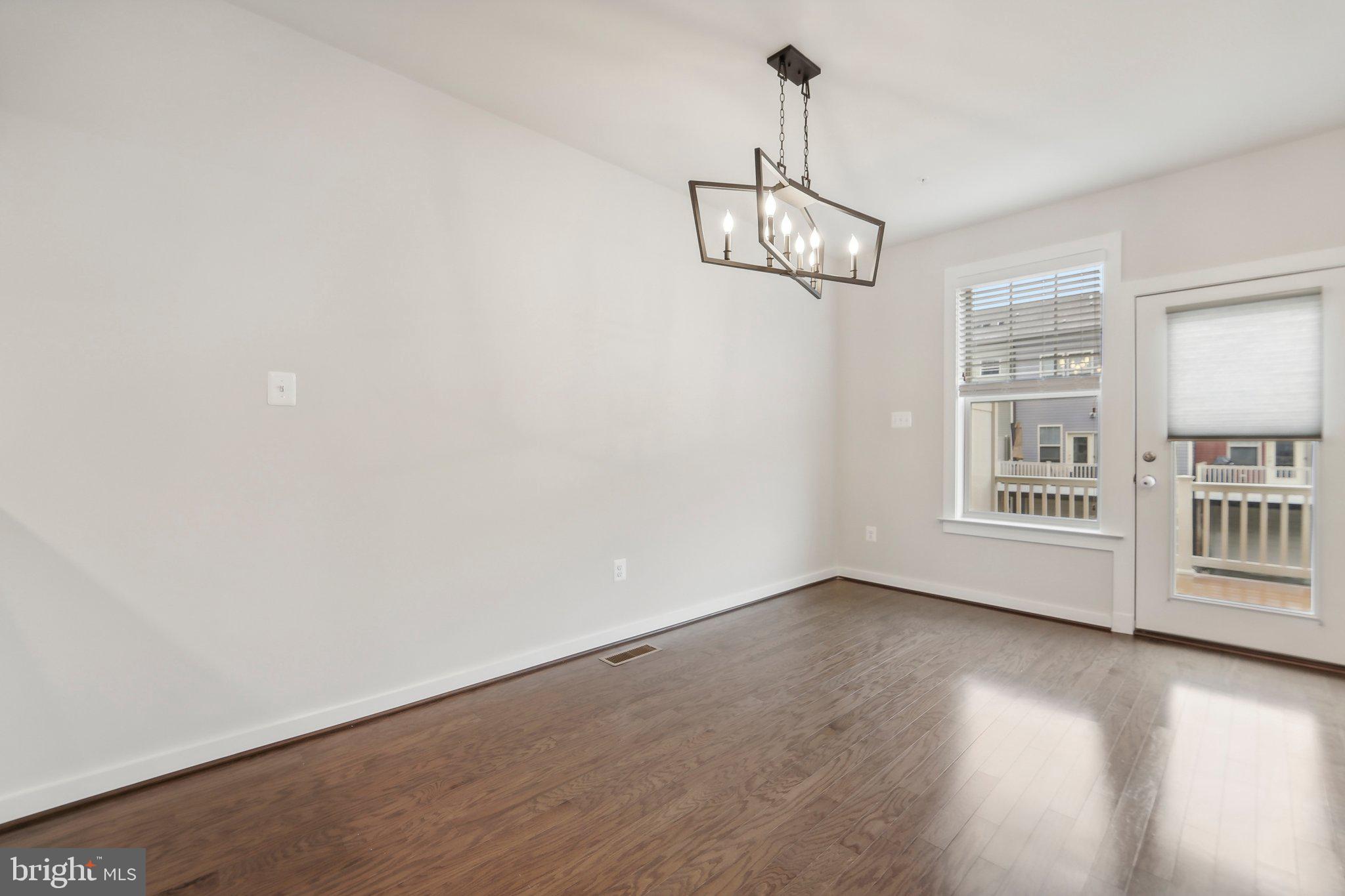 TUSCARORA CREEK - Residential