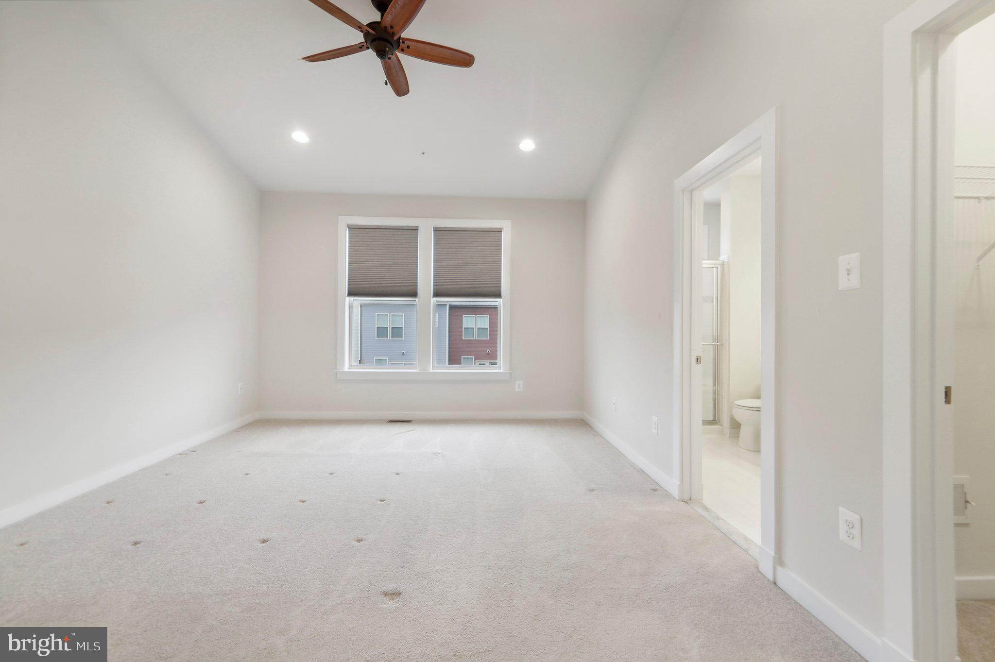 TUSCARORA CREEK - Residential