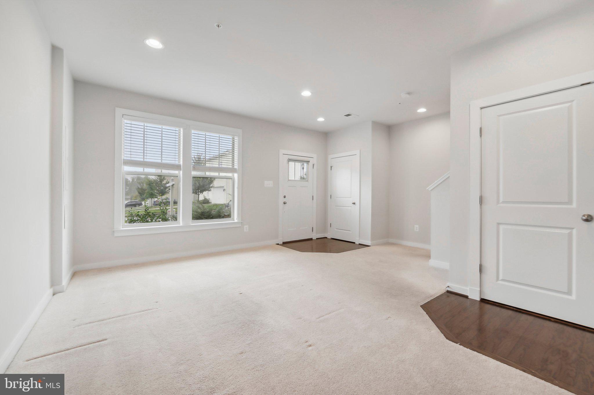 TUSCARORA CREEK - Residential