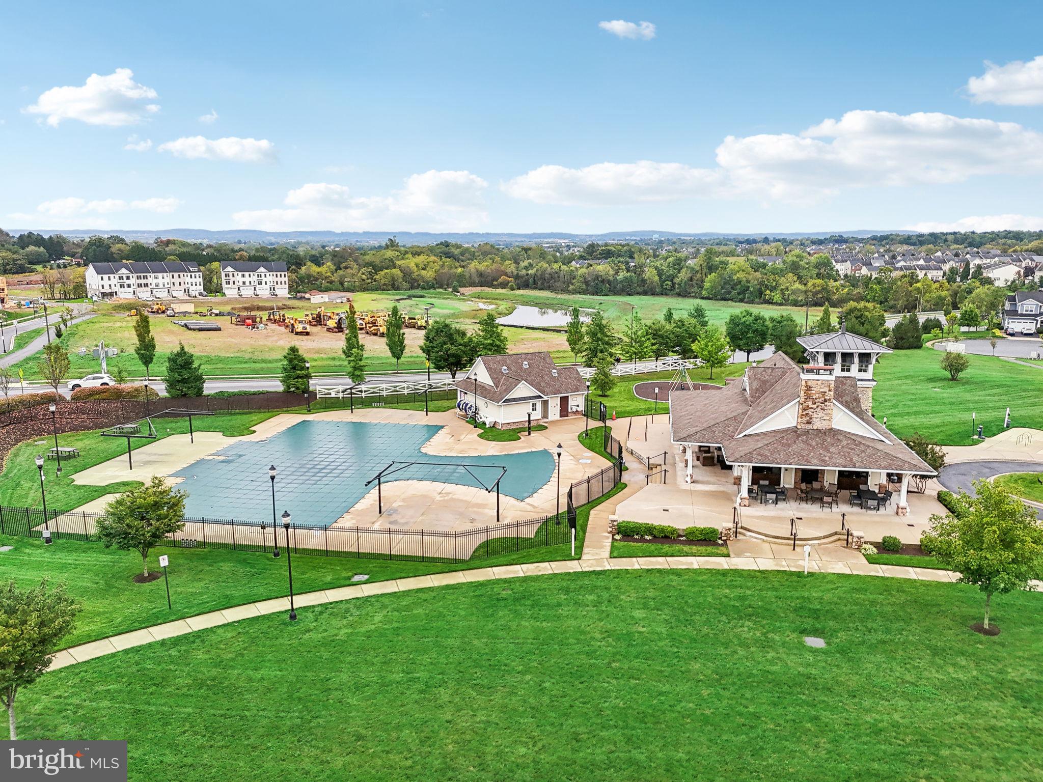 TUSCARORA CREEK - Residential