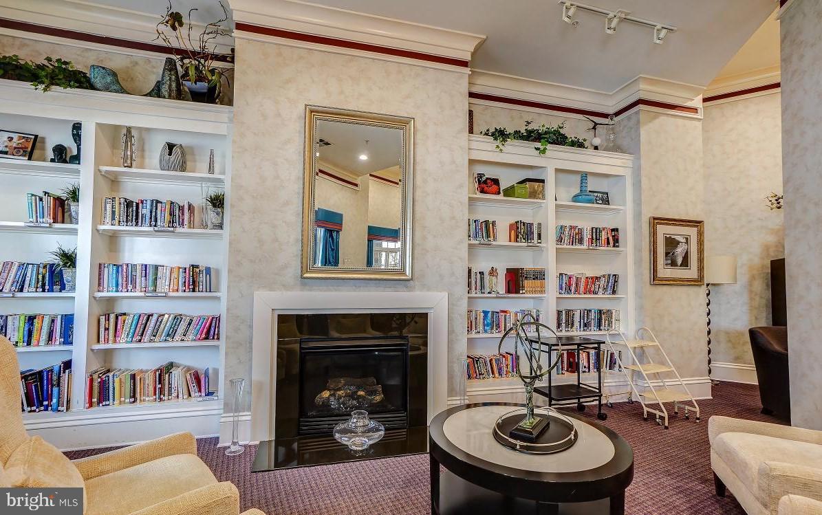 CAMERON GROVE - Residential