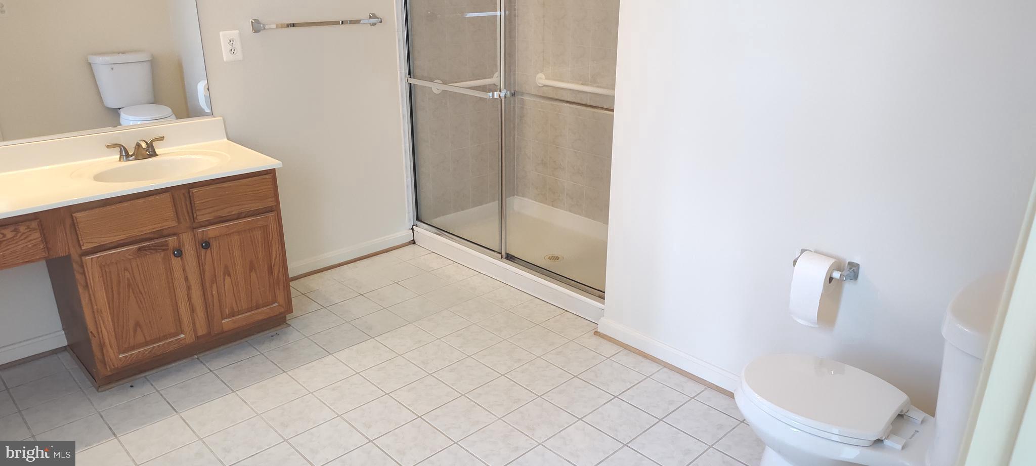 CAMERON GROVE - Residential