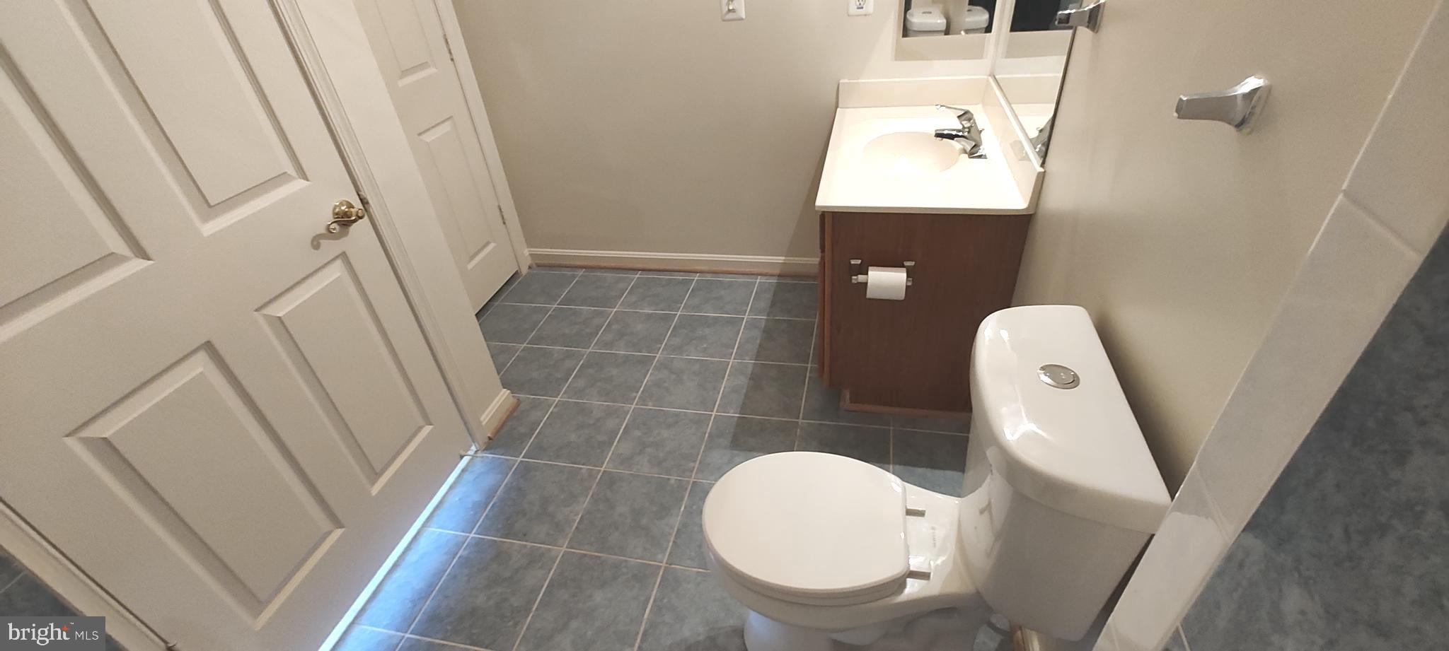 CAMERON GROVE - Residential