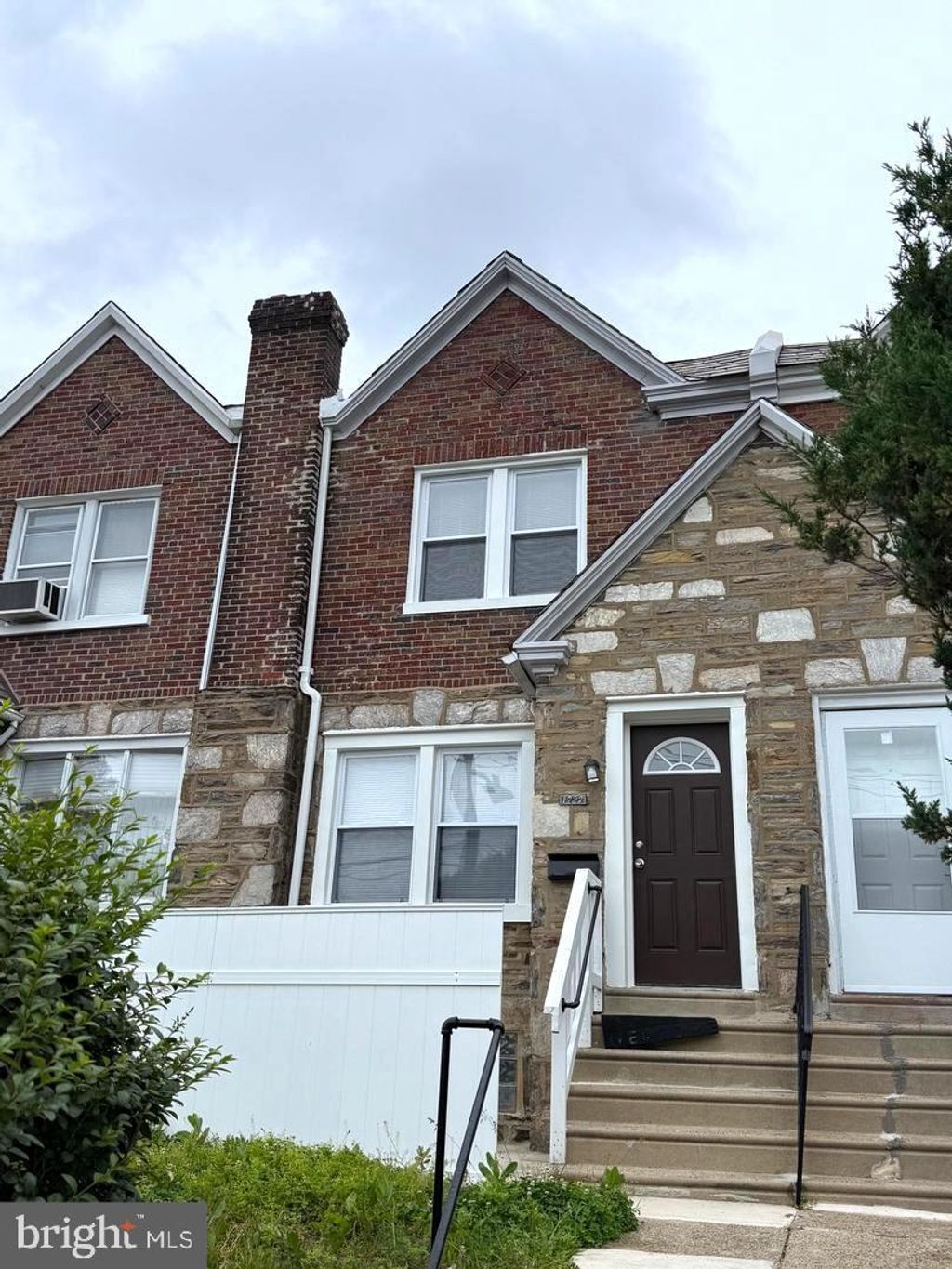 Photo of 1727 Dallas St #APT 1, PHILADELPHIA, PA 19126 (MLS # PAPH2566716)