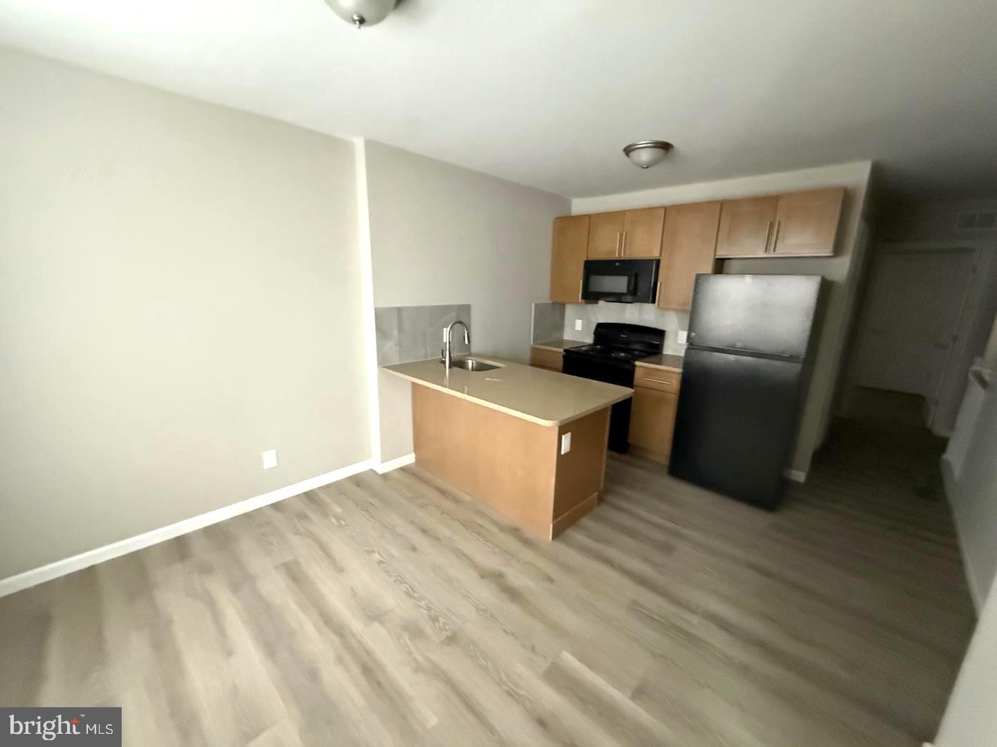 1727 DALLAS ST APT 1