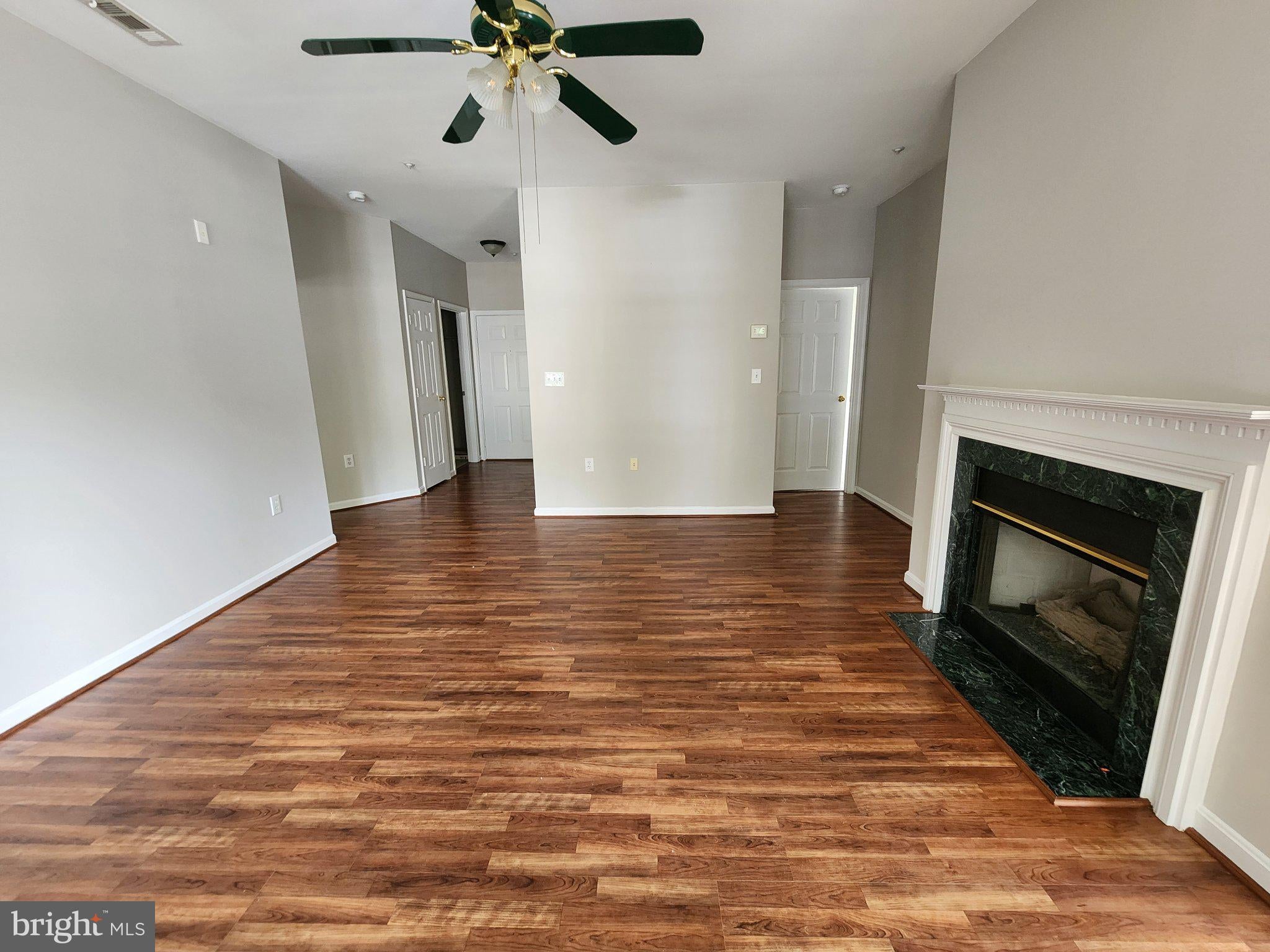 4137 FOUNTAINSIDE LANE 103