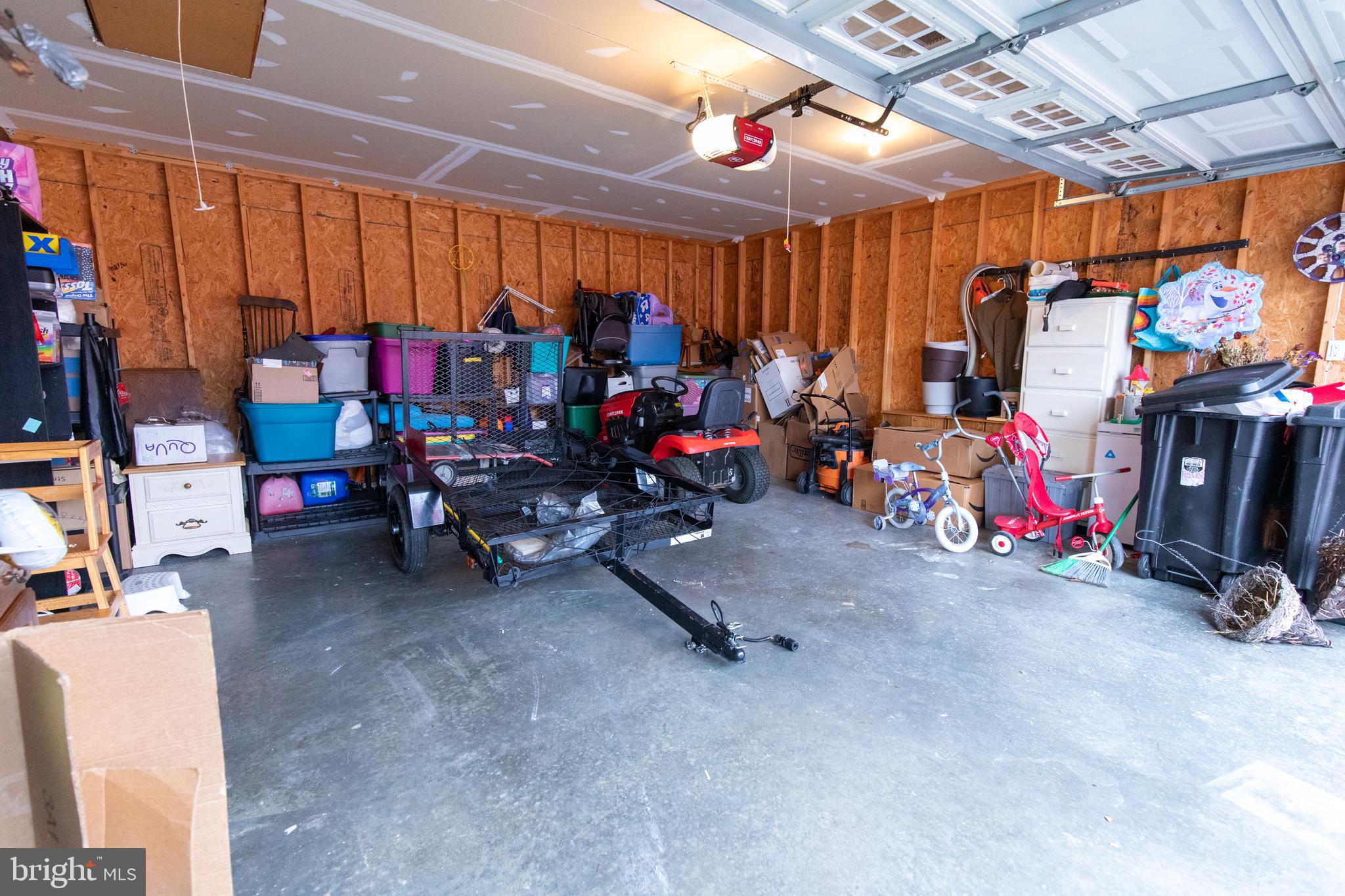 PEBBLE RIDGE - Residential